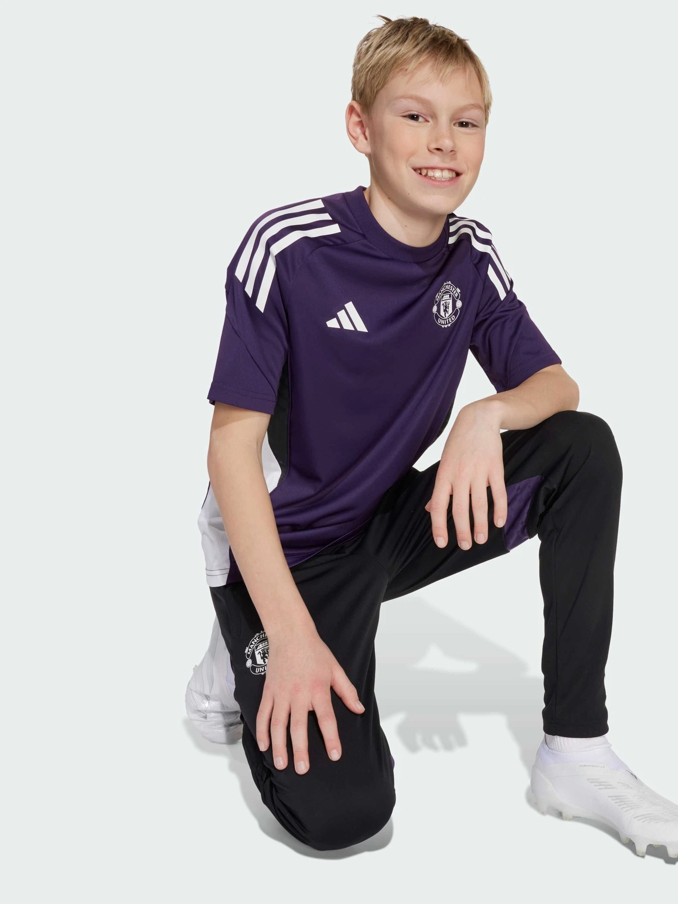 Футболки и поло Adidas модель JP3116 Футболки и поло Adidas модель JP3116 Фото