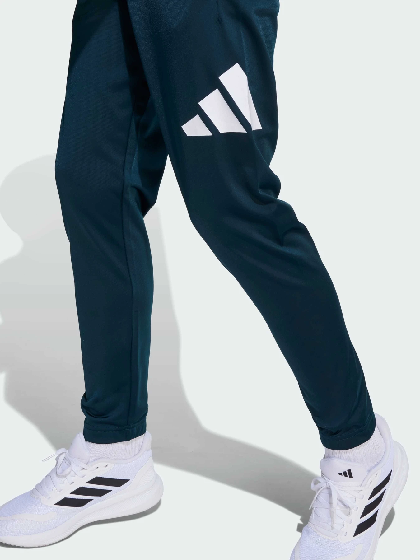 Костюми Adidas модель JV9960 Костюми Adidas модель JV9960 Фото