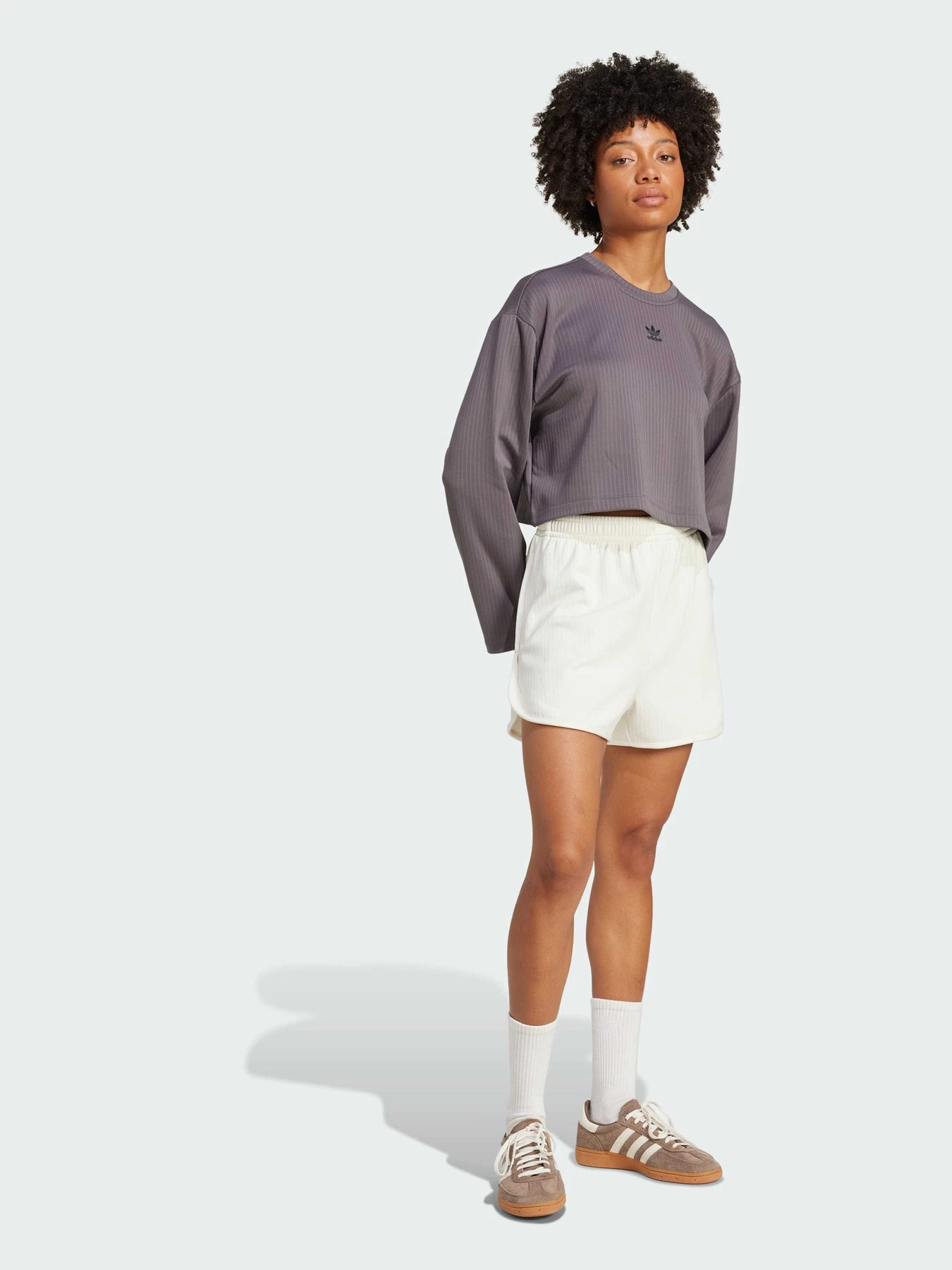 Худи и свитшоты Adidas модель JV7457 Худи и свитшоты Adidas модель JV7457 Фото