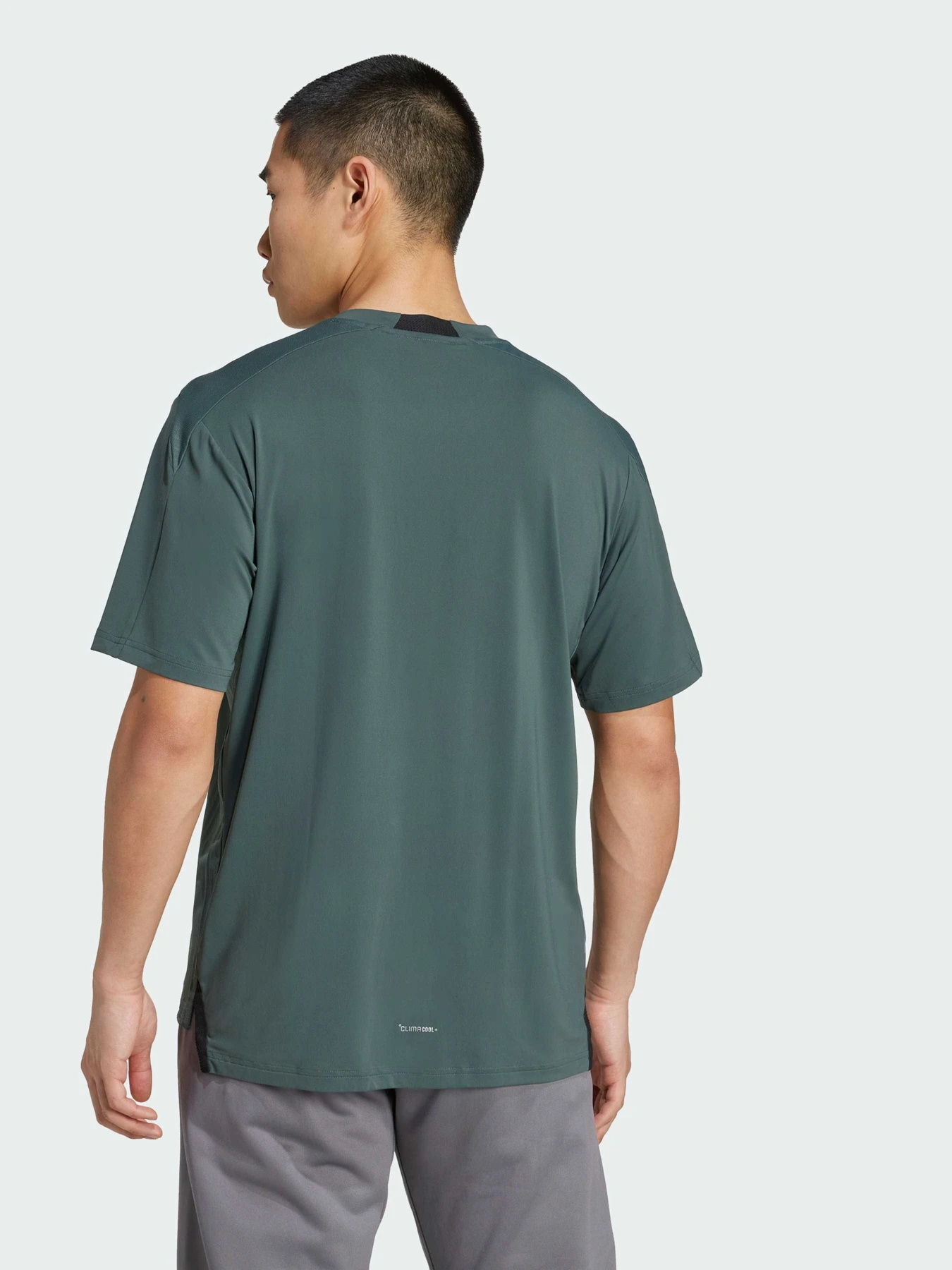 Футболки и поло Adidas модель JW2556 Футболки и поло Adidas модель JW2556 Фото