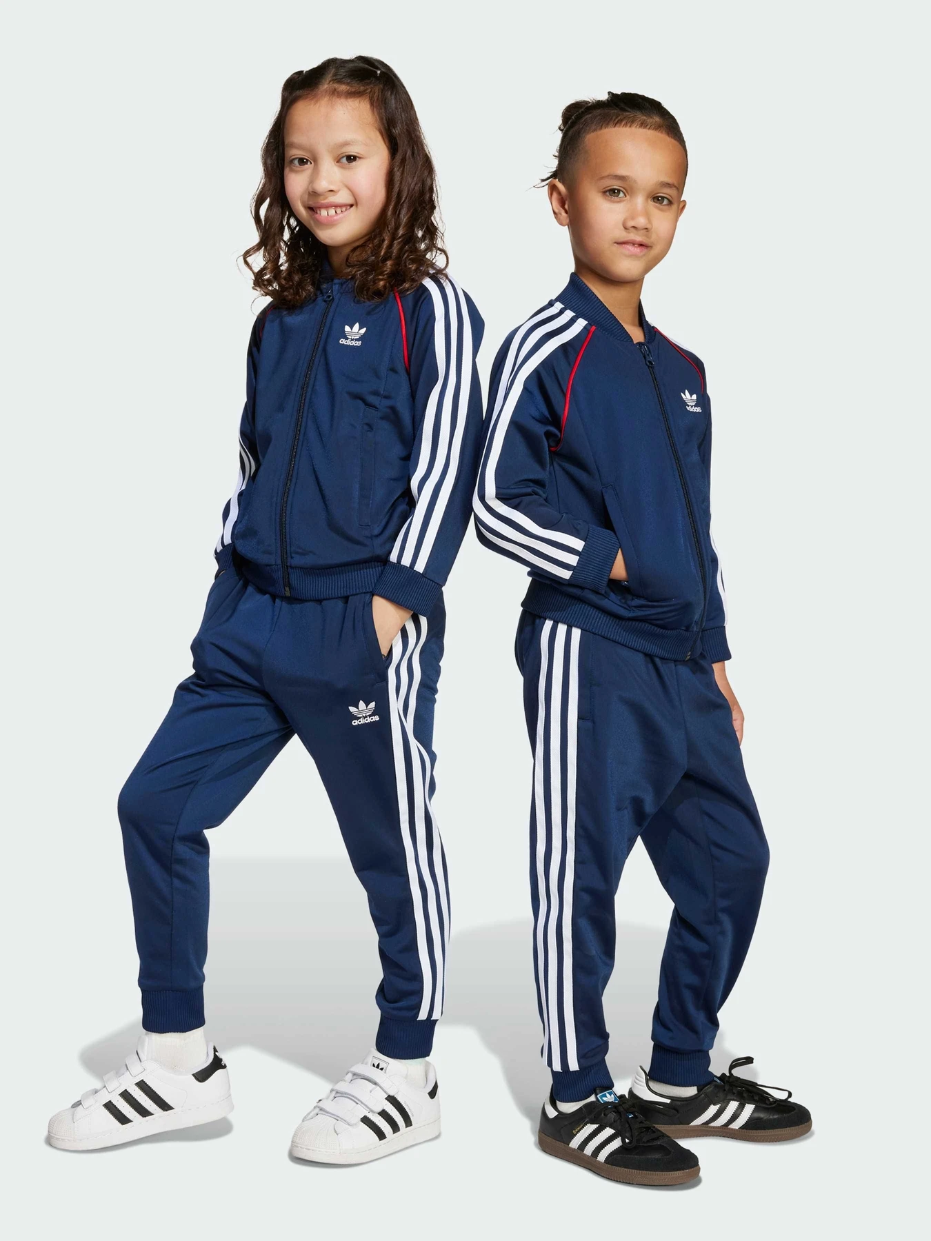 Костюми Adidas Adicolor модель JY1143 Костюми Adidas Adicolor модель JY1143 Фото
