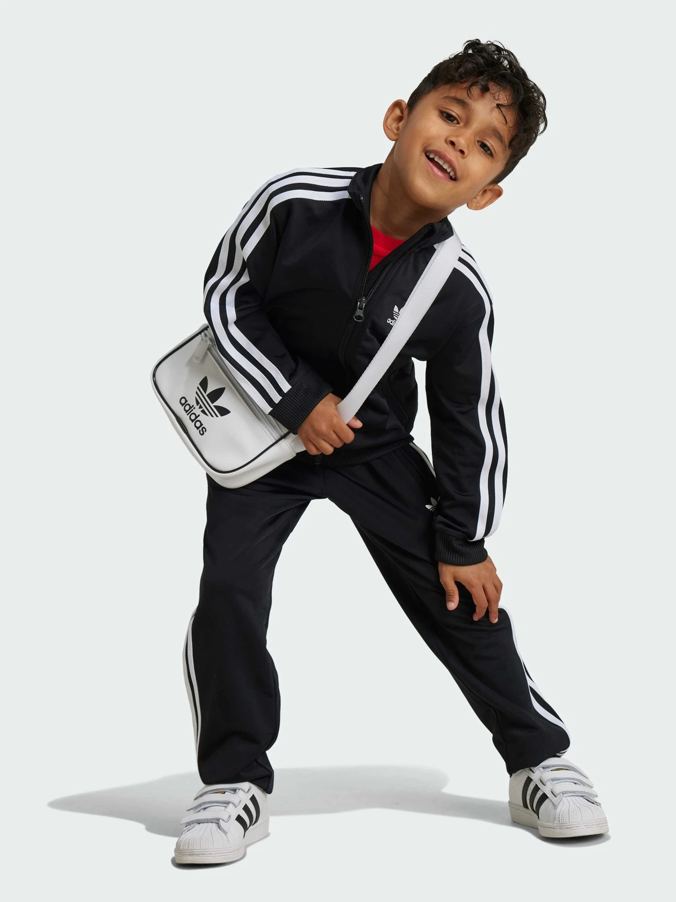 Костюми Adidas Adicolor модель IY4798 Костюми Adidas Adicolor модель IY4798 Фото