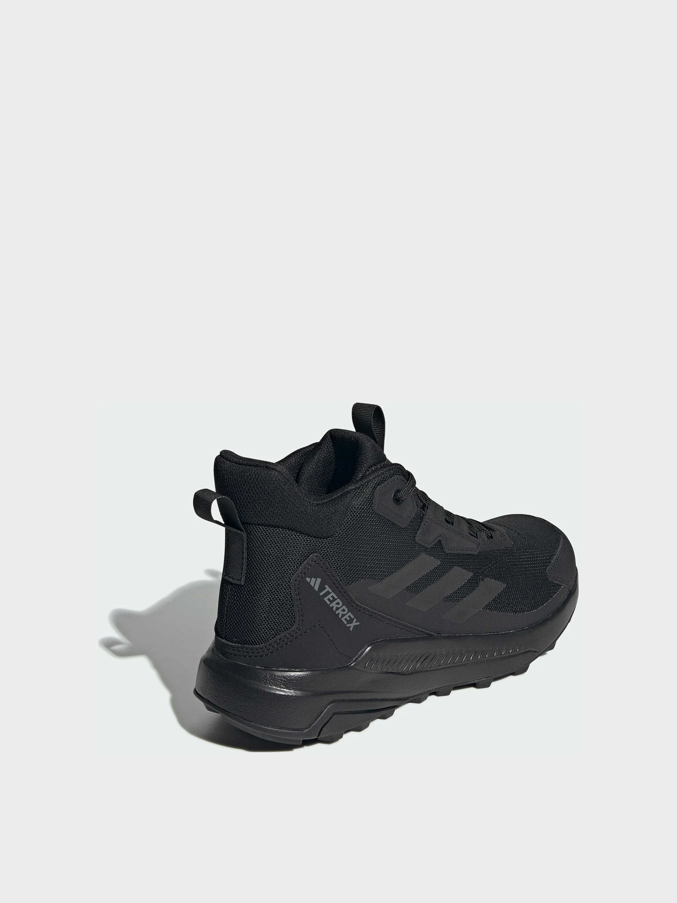 Кросівки Adidas модель IE1475 Кросівки Adidas модель IE1475 Фото