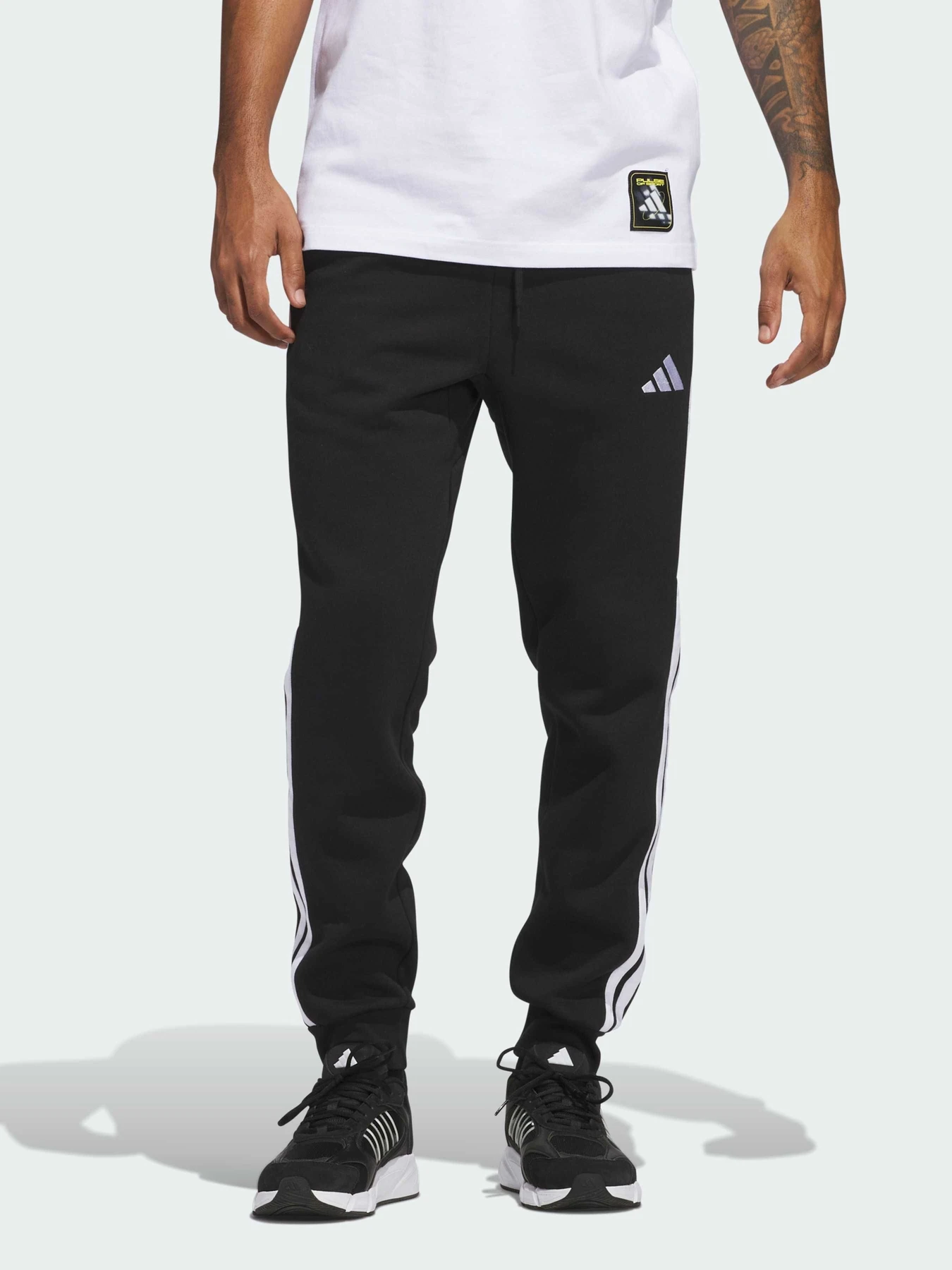 Штани Adidas модель JD1861 Фото