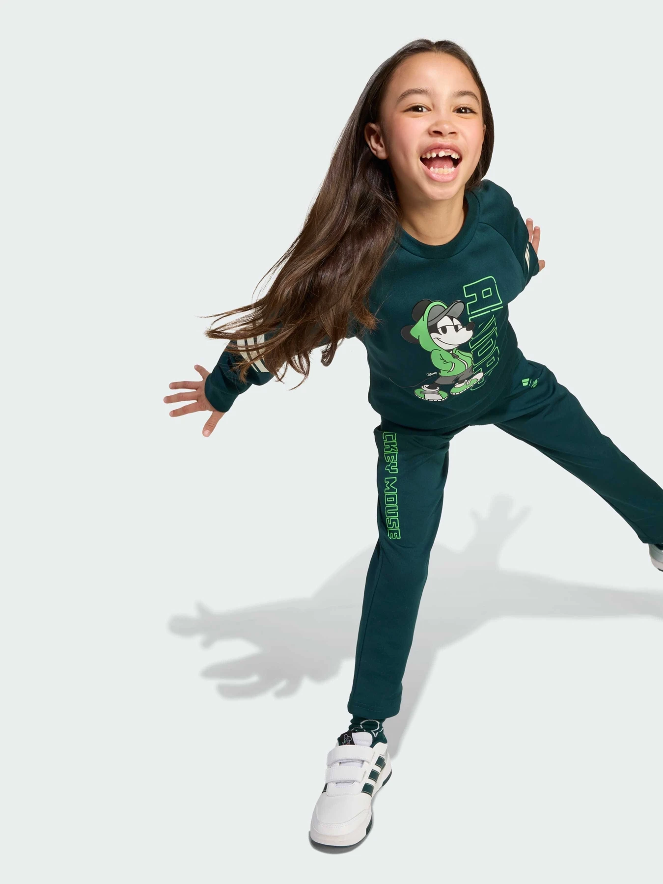 Костюмы Adidas x Disney модель JL9187 Костюмы Adidas x Disney модель JL9187 Фото