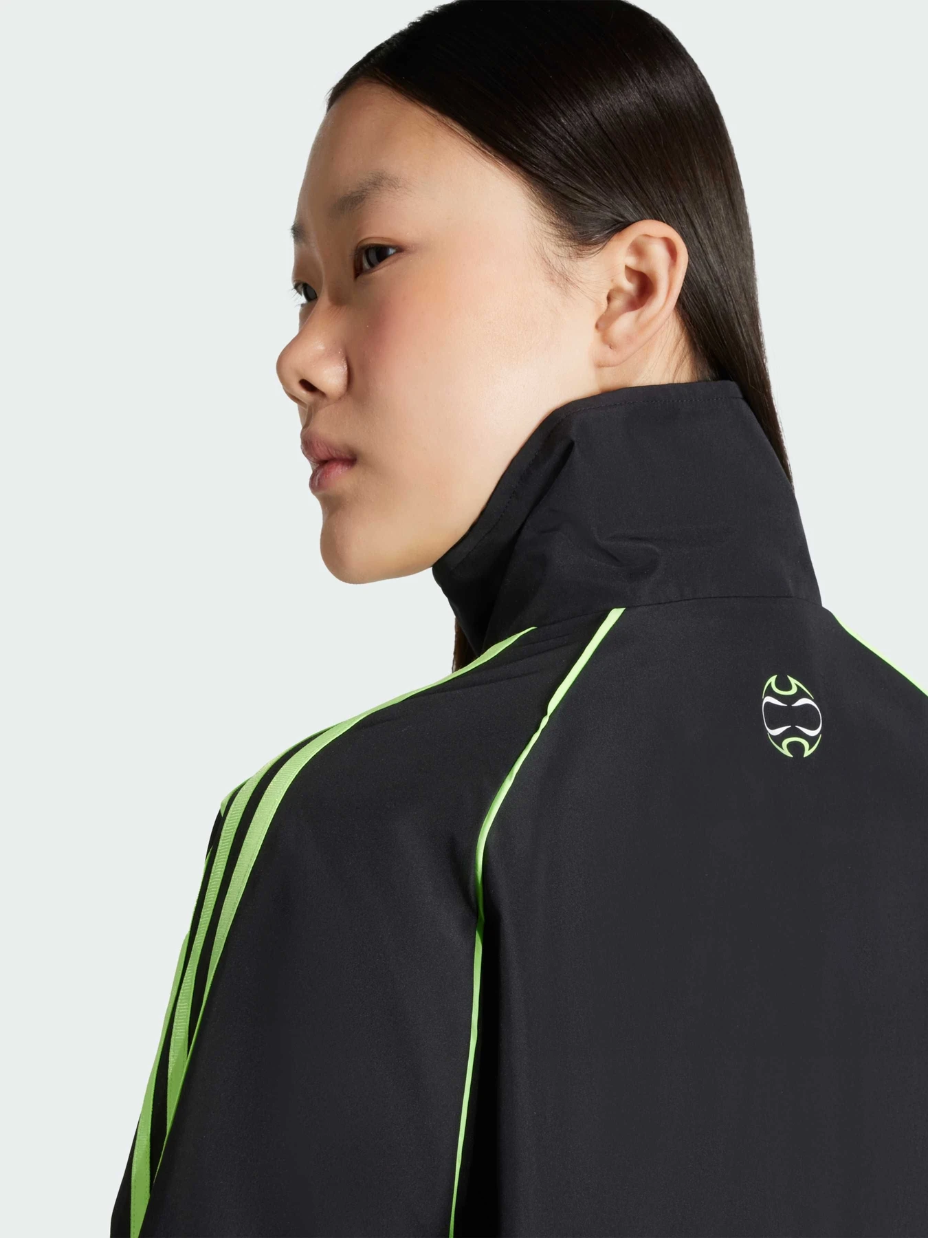 Худі та світшоти Adidas Adicolor модель JY2585 Худі та світшоти Adidas Adicolor модель JY2585 Фото