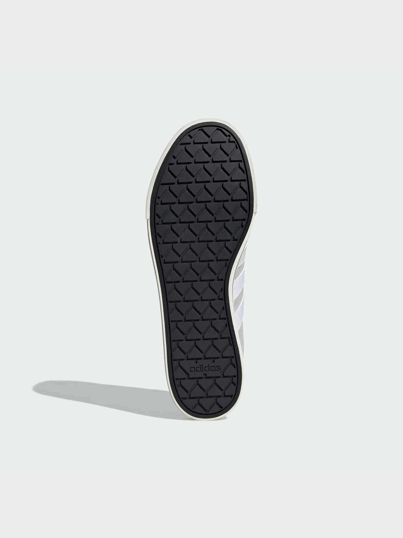 Кеди Adidas модель IF4504 Кеди Adidas модель IF4504 Фото