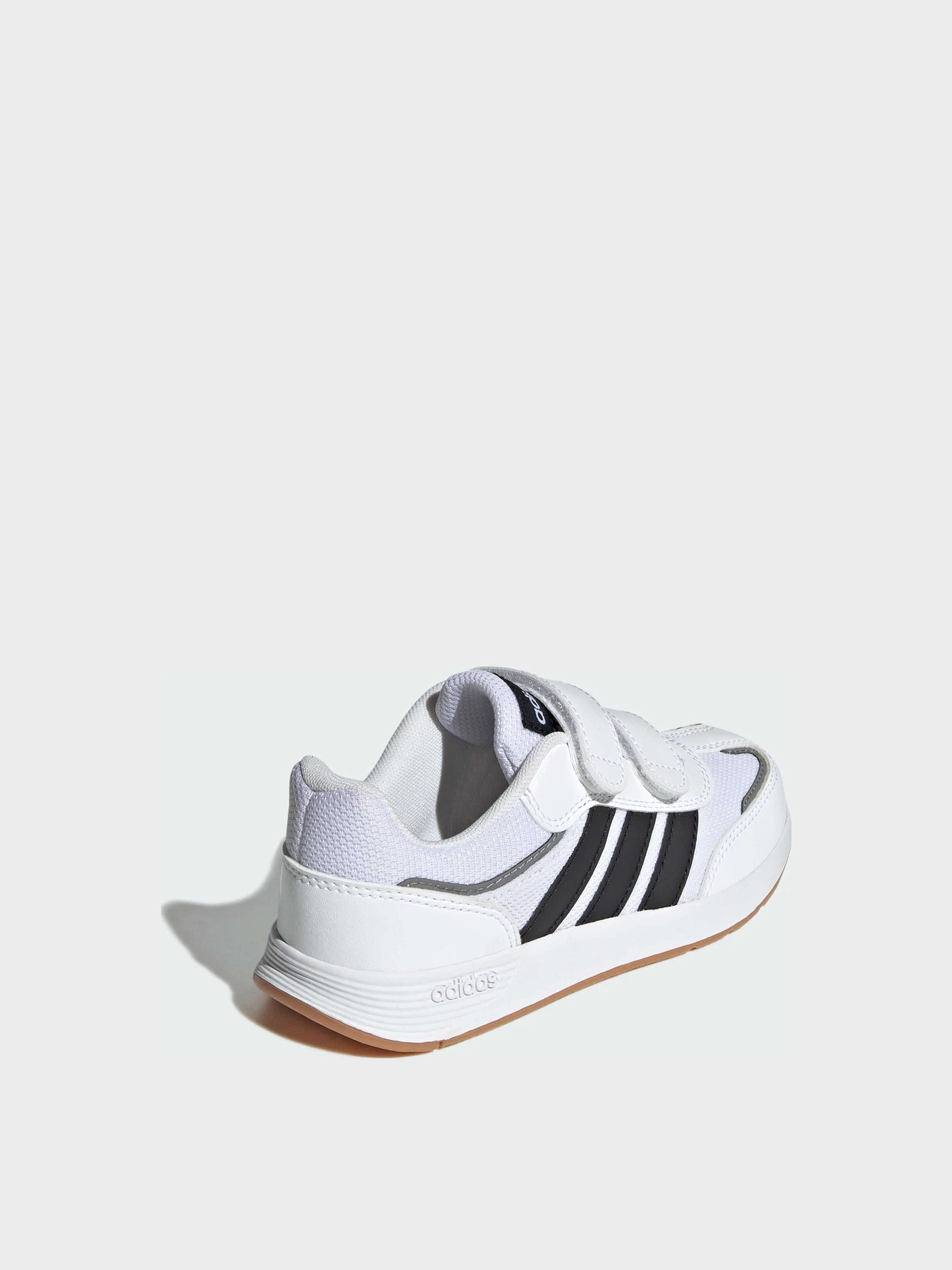 Кроссовки Adidas модель JQ4765 Кроссовки Adidas модель JQ4765 Фото