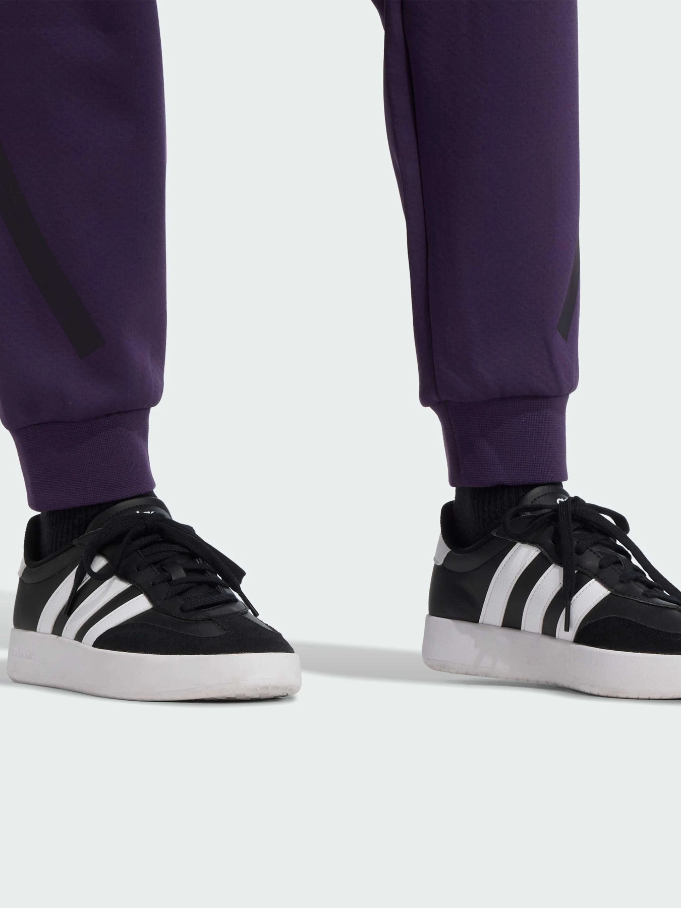 Брюки Adidas ZNE модель JW4726 Фото