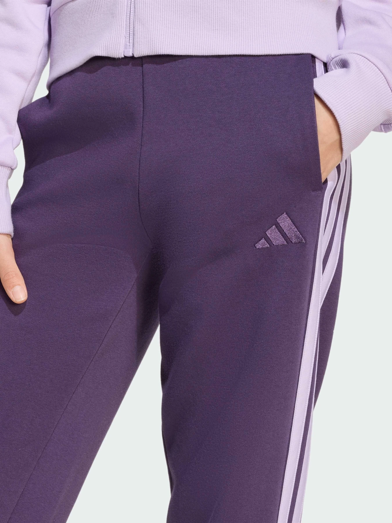 Костюмы Adidas модель JN2439 Костюмы Adidas модель JN2439 Фото