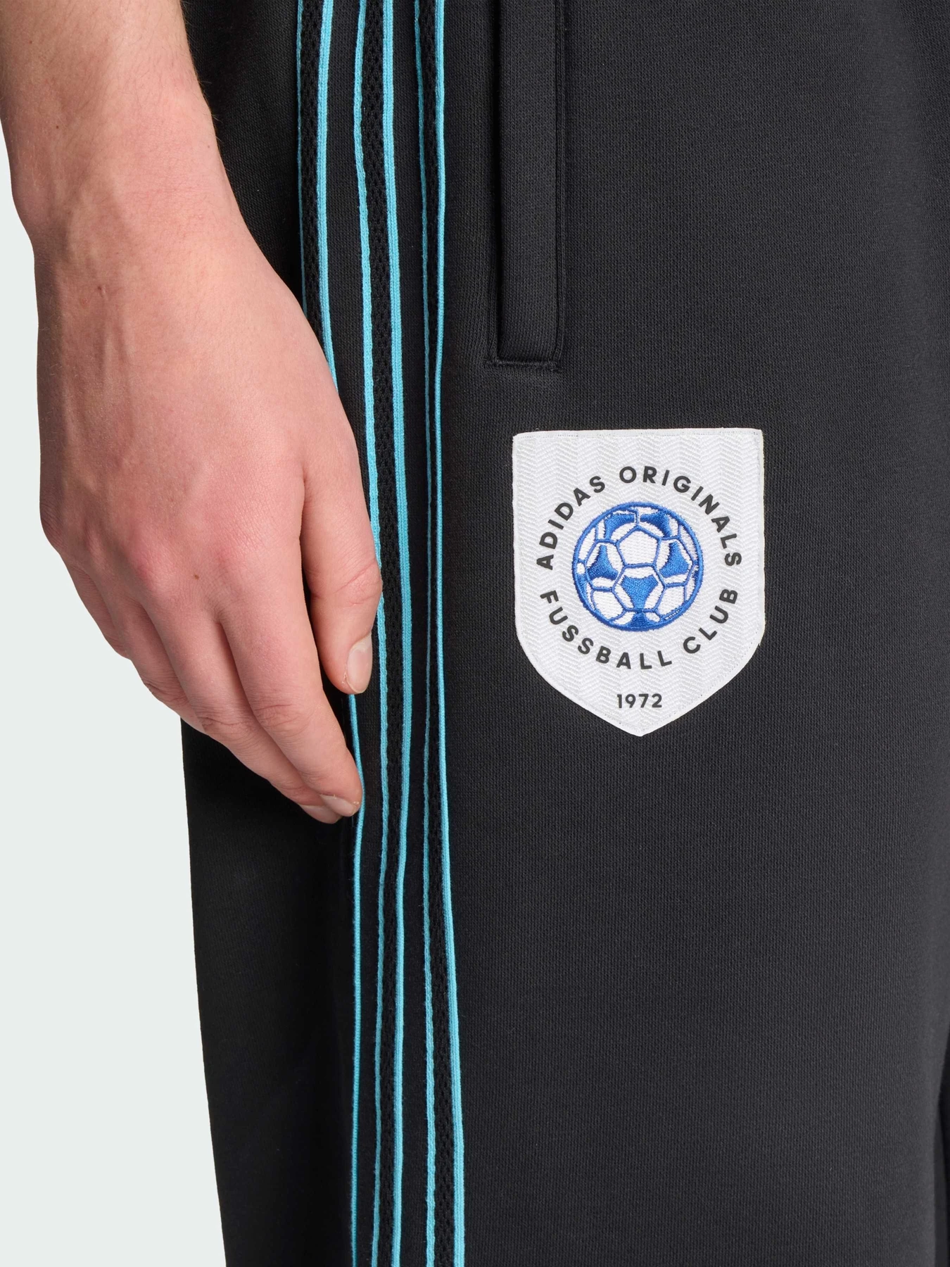 Штани Adidas модель JX3088 Фото