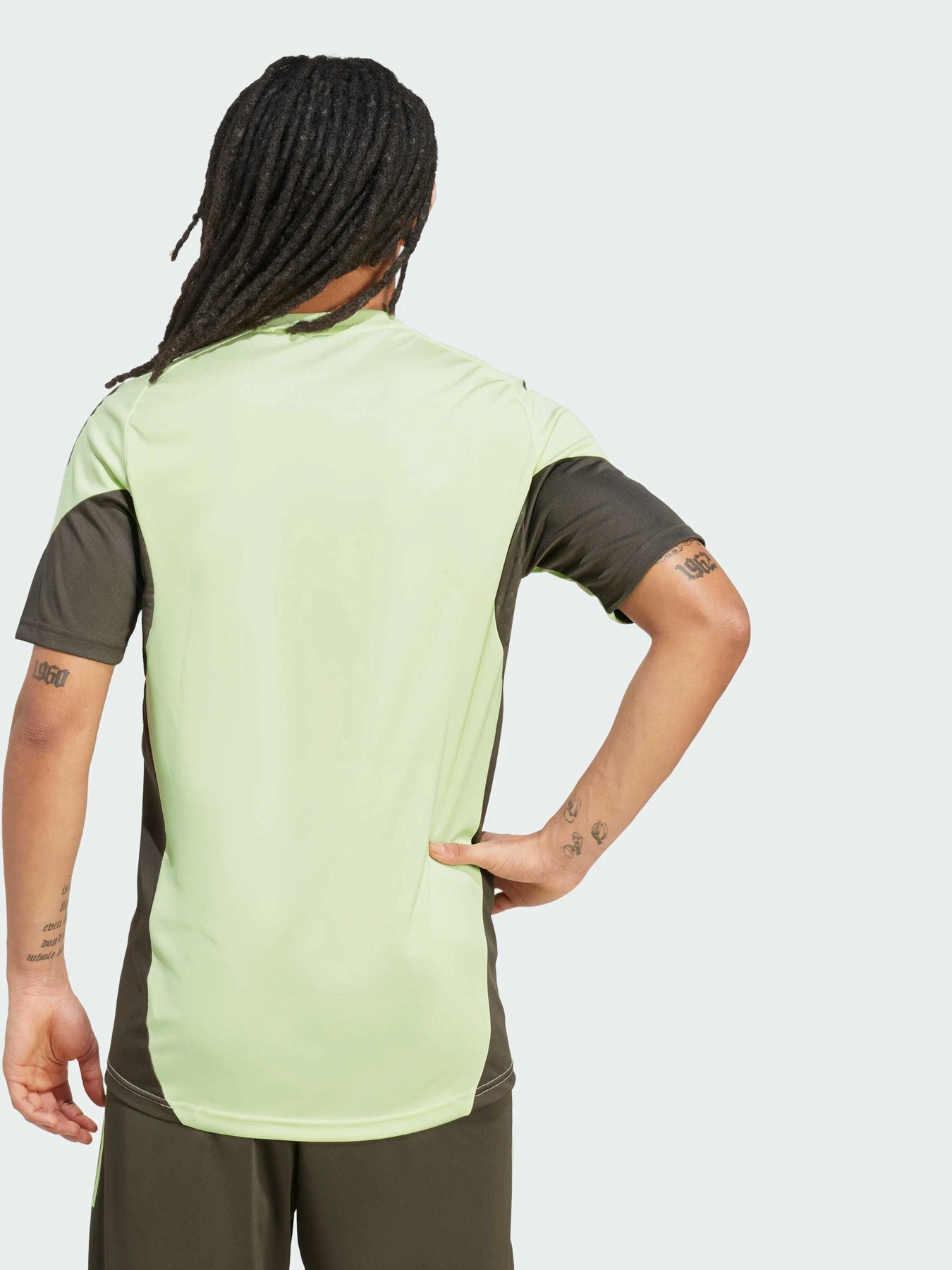 Футболки і поло Adidas Tiro модель JP3977 Футболки і поло Adidas Tiro модель JP3977 Фото