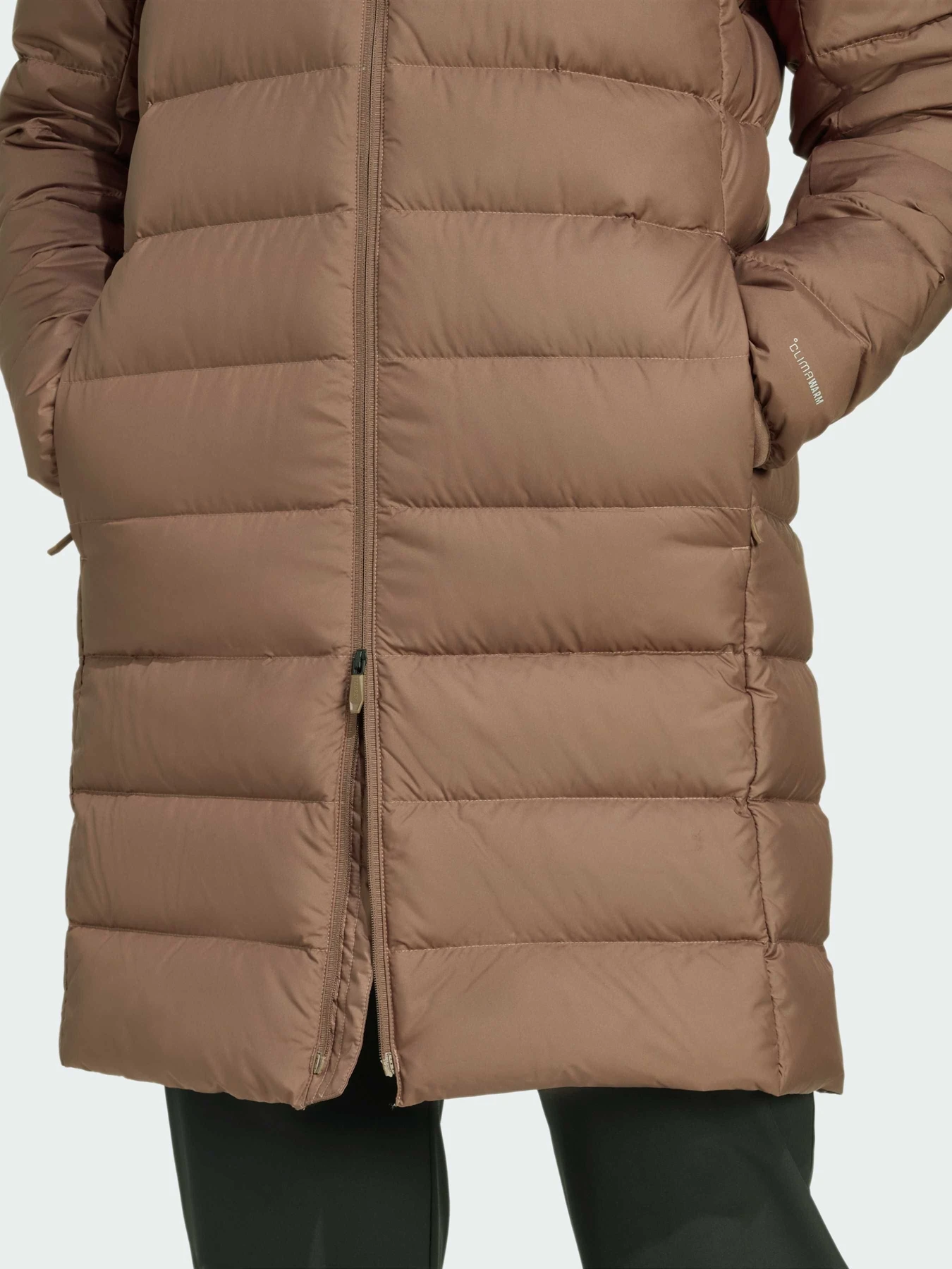 Куртки и дубленки Adidas модель JM8730 Куртки и дубленки Adidas модель JM8730 Фото