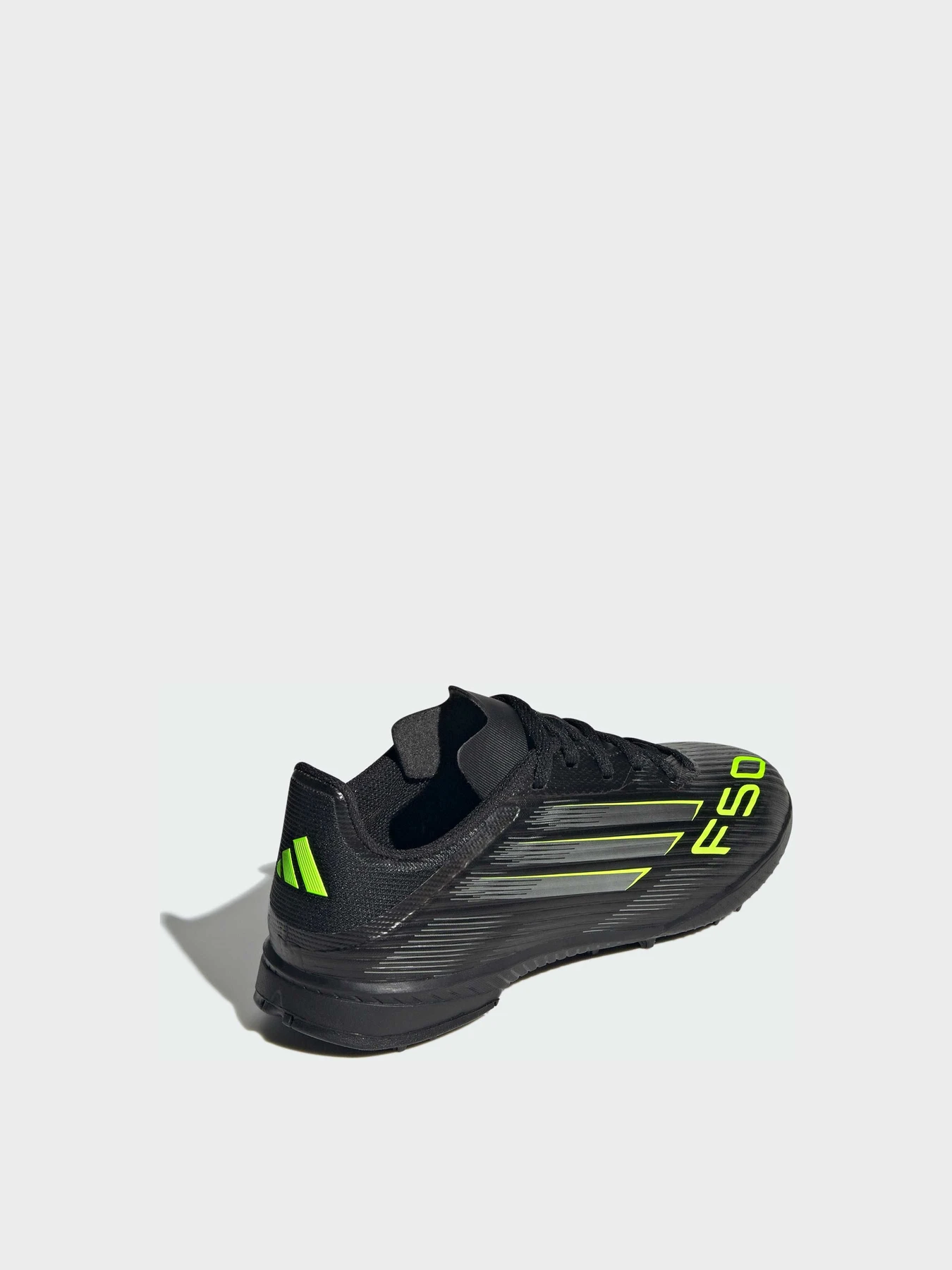 Кроссовки Adidas модель JH9999 Кроссовки Adidas модель JH9999 Фото