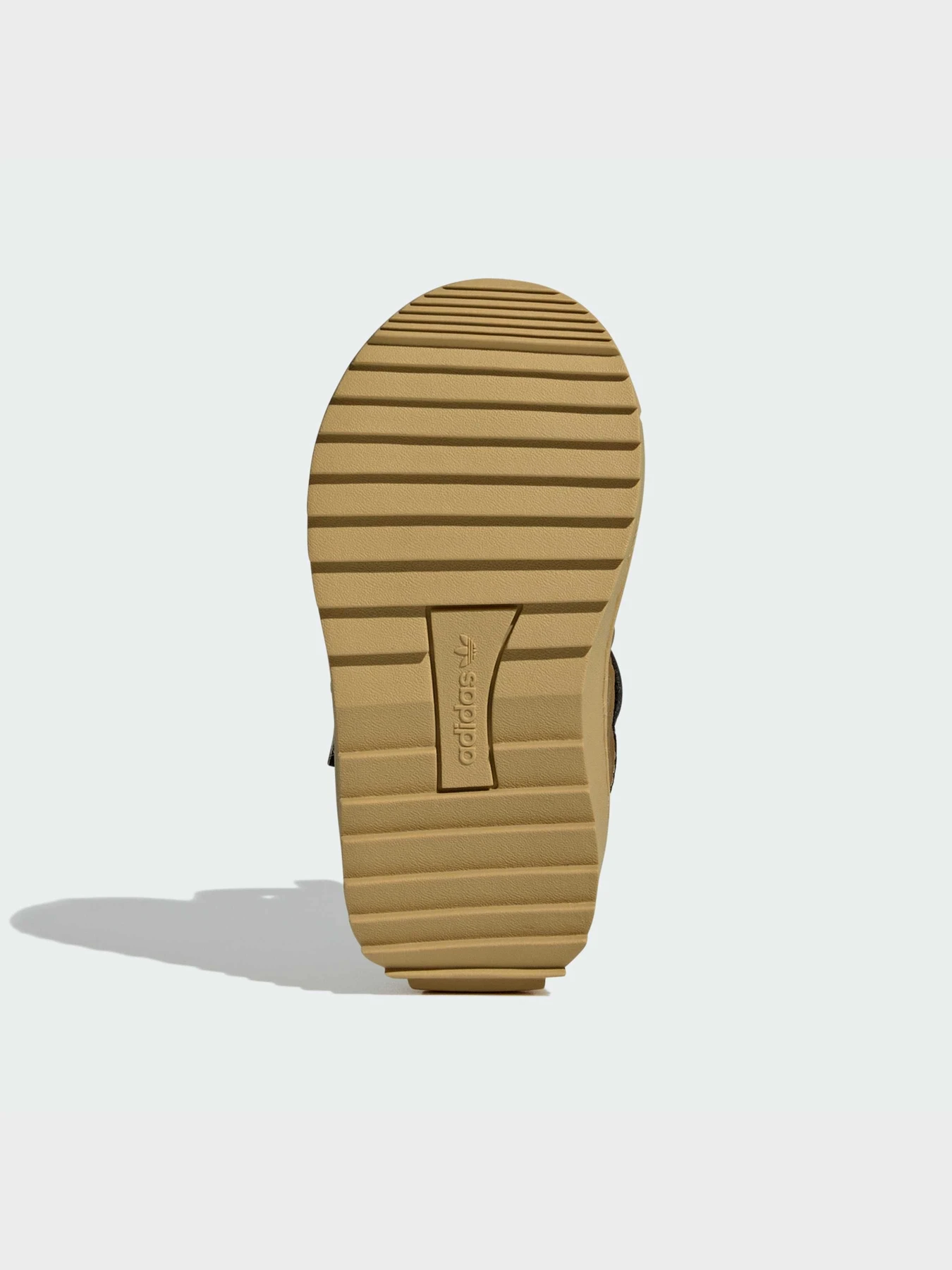 Ботинки и сапоги Adidas Superstar модель JQ0341 Ботинки и сапоги Adidas Superstar модель JQ0341 Фото