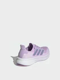 Кросівки Adidas Ultraboost модель JQ2913 Фото