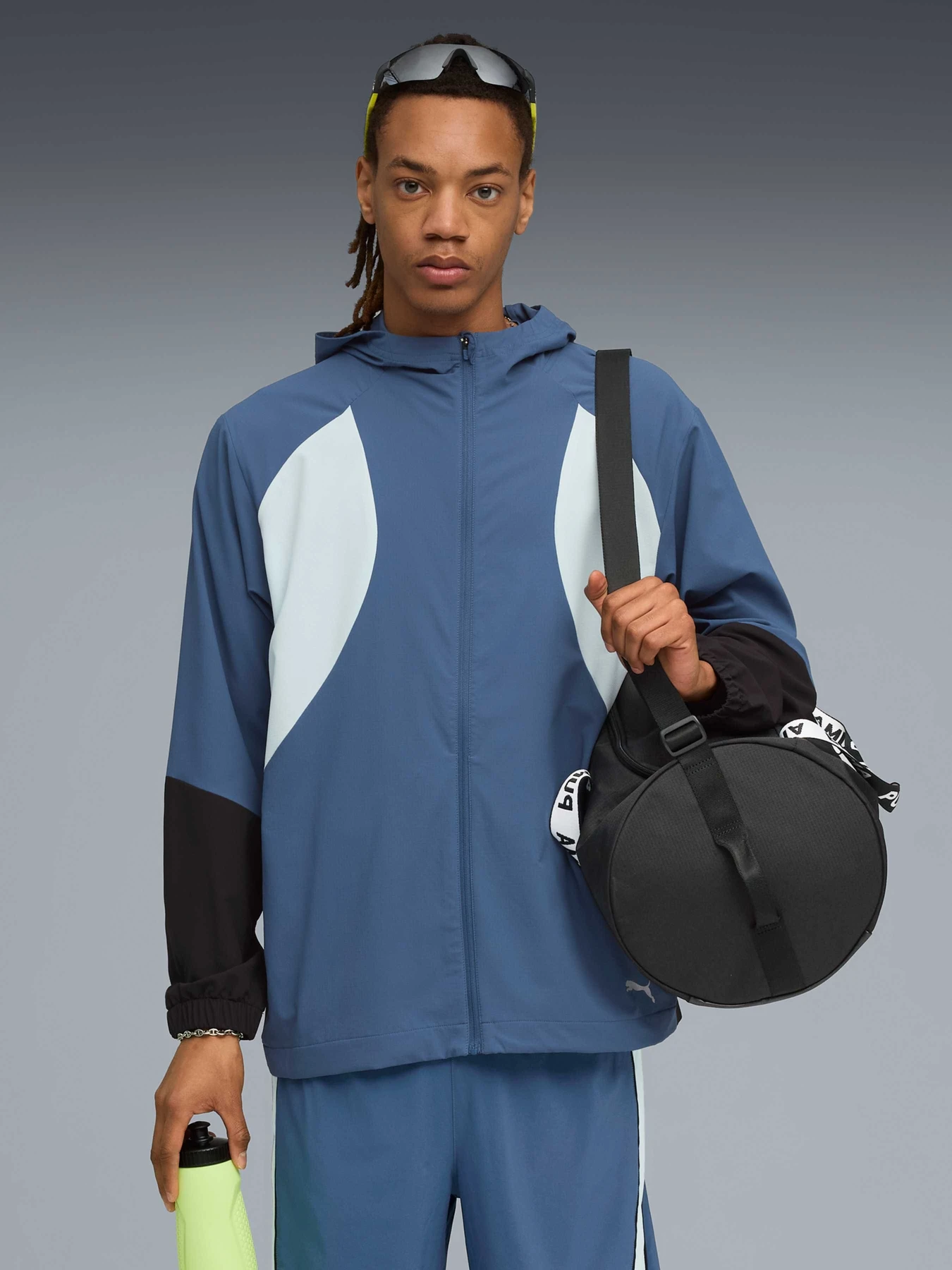 Куртки и дубленки PUMA Run Ultraweave Hooded Jacket модель 527842 Куртки и дубленки PUMA Run Ultraweave Hooded Jacket модель 527842 Фото