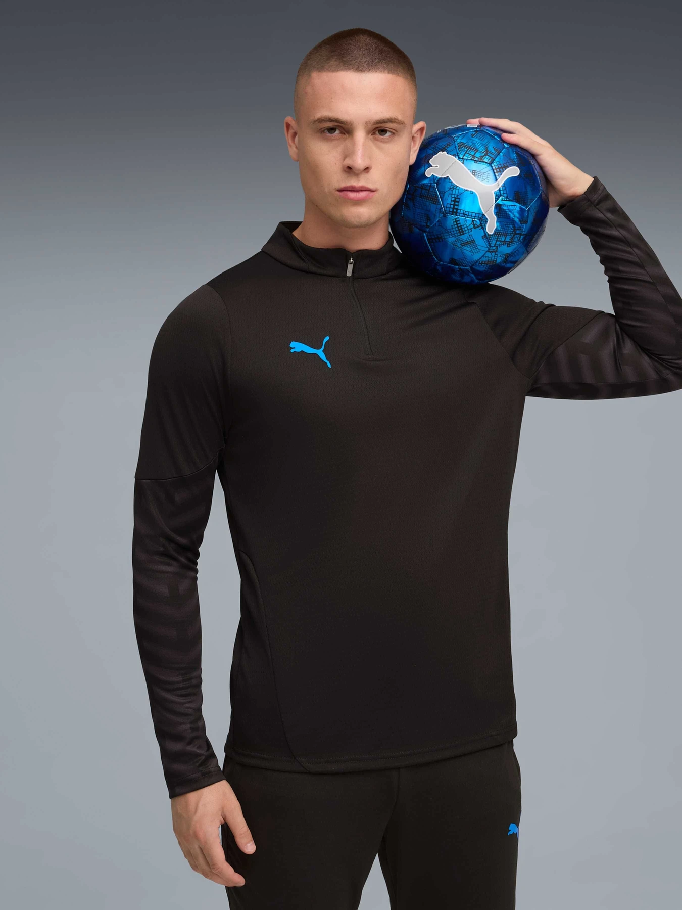 Худі та світшоти PUMA Individualcup 1/4 Zip-top модель 660246 Худі та світшоти PUMA Individualcup 1/4 Zip-top модель 660246 Фото