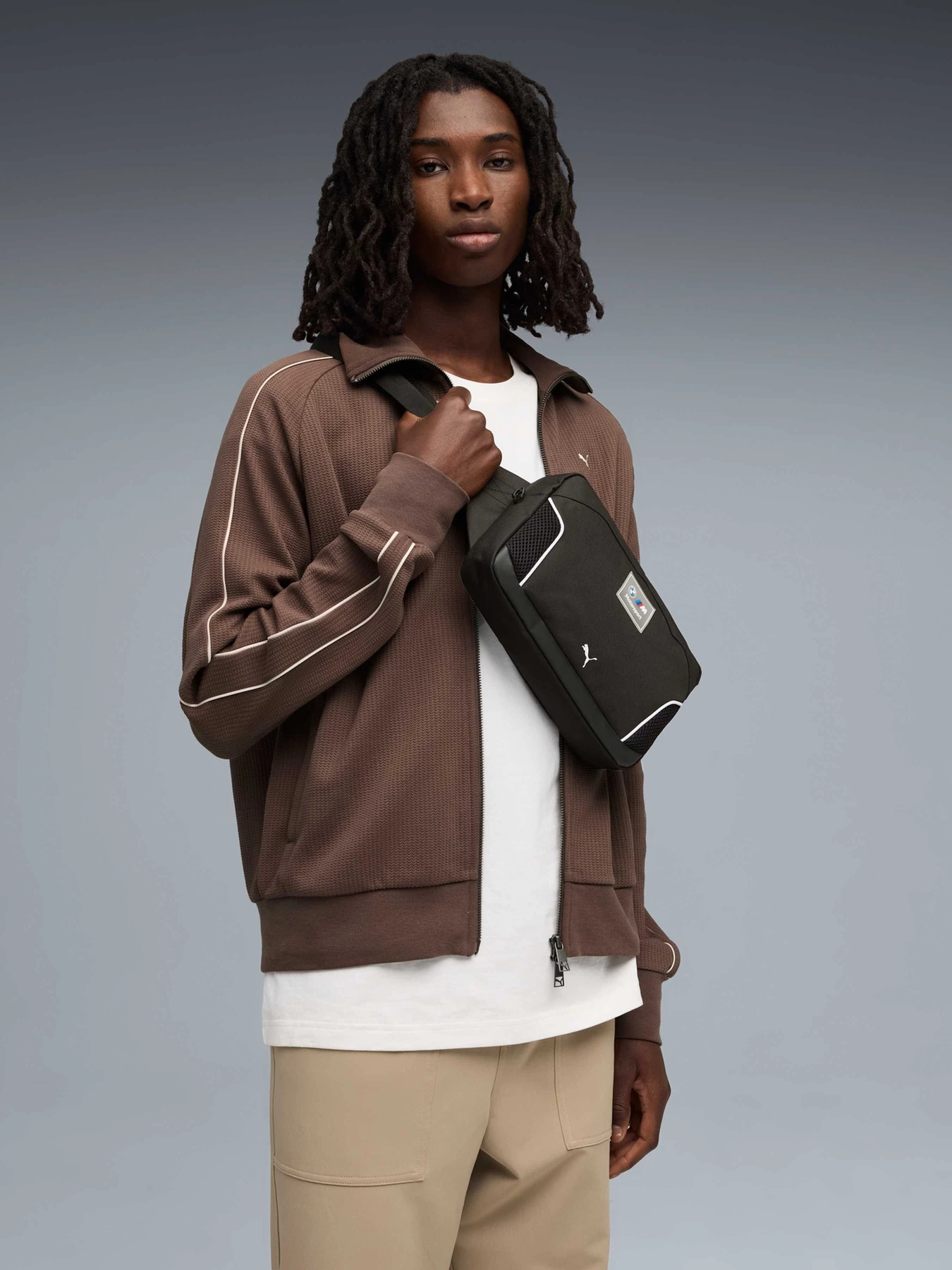Сумки PUMA Bmw Mms Large Waist Bag модель 091616 Сумки PUMA Bmw Mms Large Waist Bag модель 091616 Фото