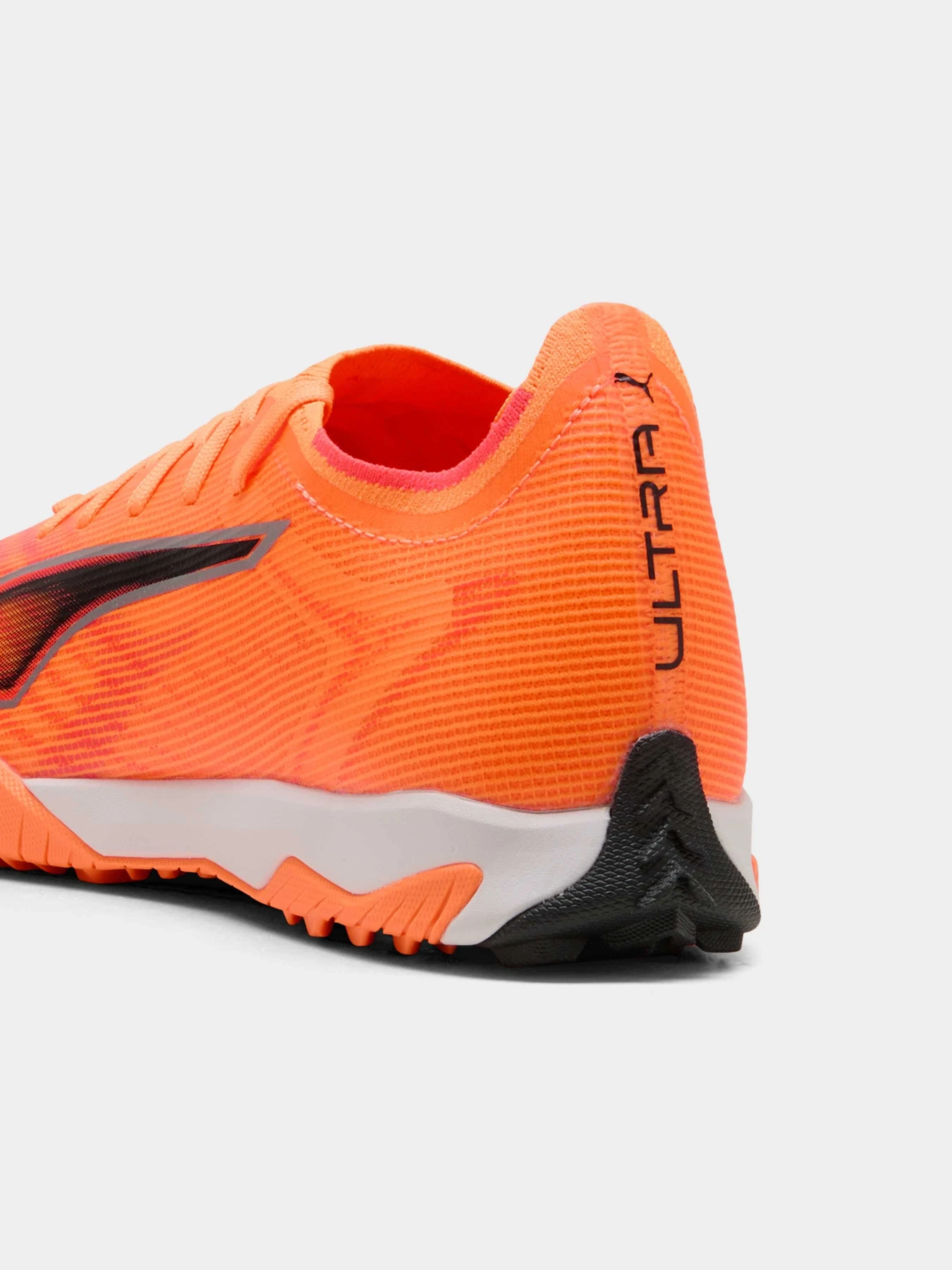 Кроссовки PUMA Ultra 6 Match Tt модель 108522 Фото
