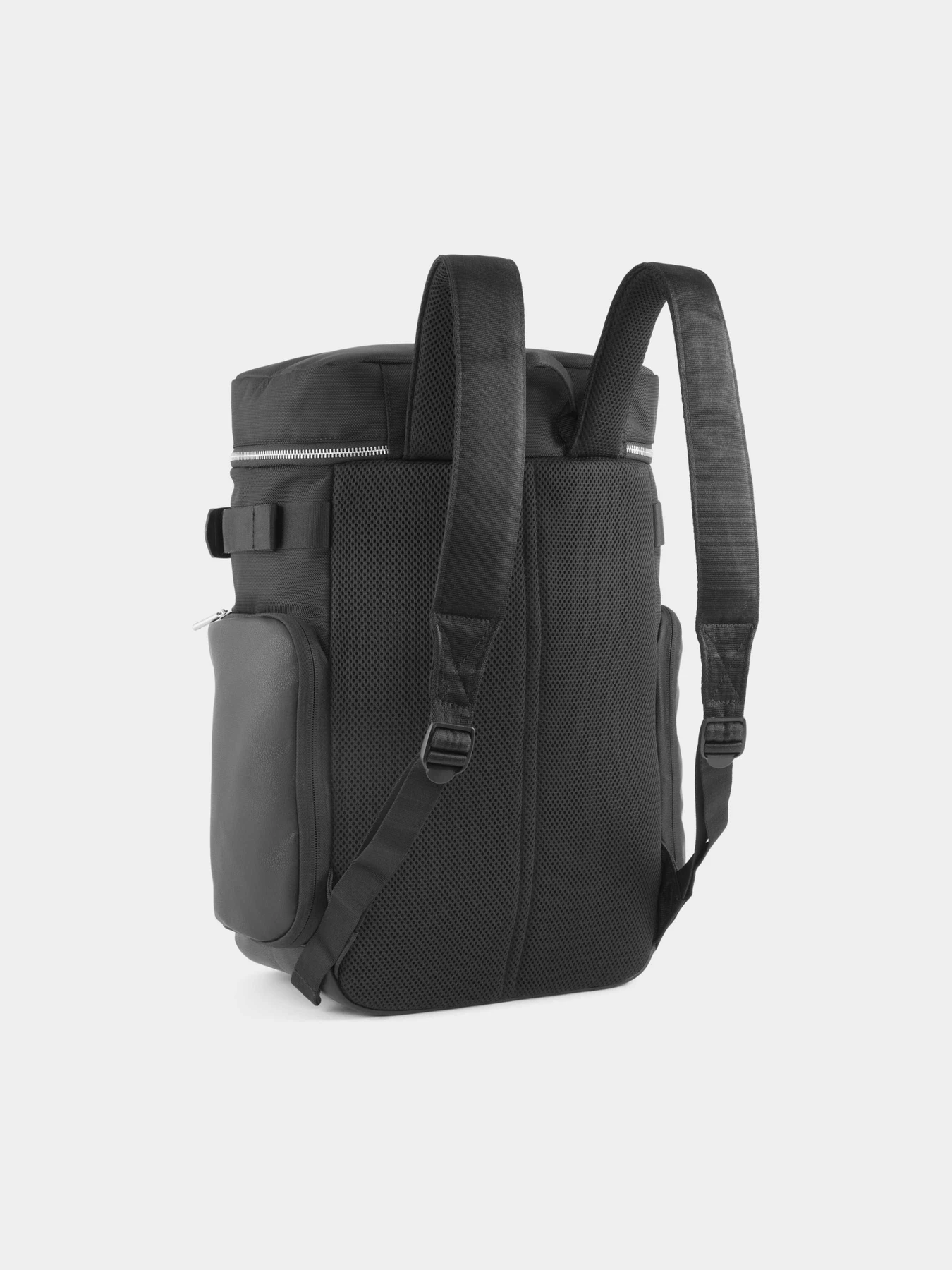 Рюкзаки PUMA Ferrari Pro Backpack модель 091608 Рюкзаки PUMA Ferrari Pro Backpack модель 091608 Фото