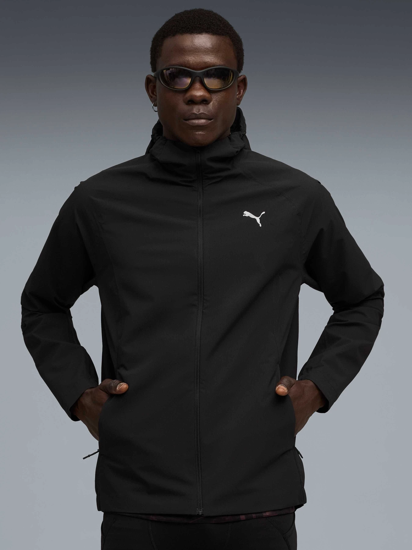 Куртки и дубленки PUMA M Run Raincell Jacket модель 527525 Куртки и дубленки PUMA M Run Raincell Jacket модель 527525 Фото