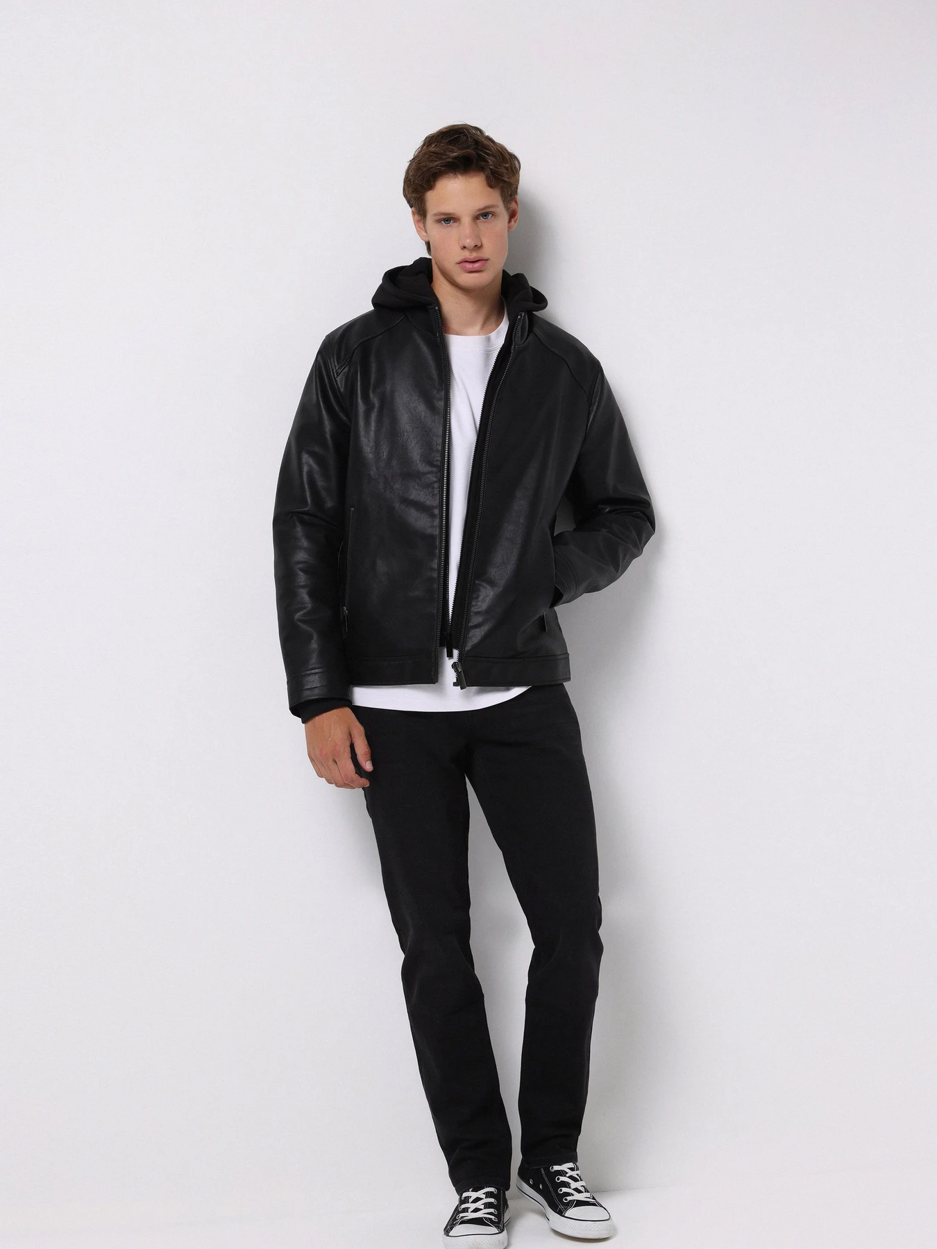 Куртки и дубленки Colin’s модель CL1076180_Q1.V1_BLK Фото