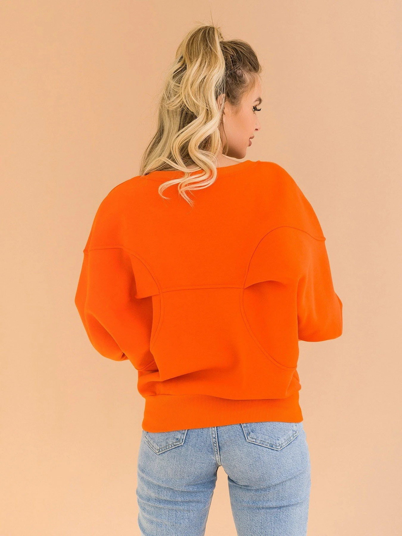 Худи и свитшоты ISSA Plus модель 12288_orange Худи и свитшоты ISSA Plus модель 12288_orange Фото