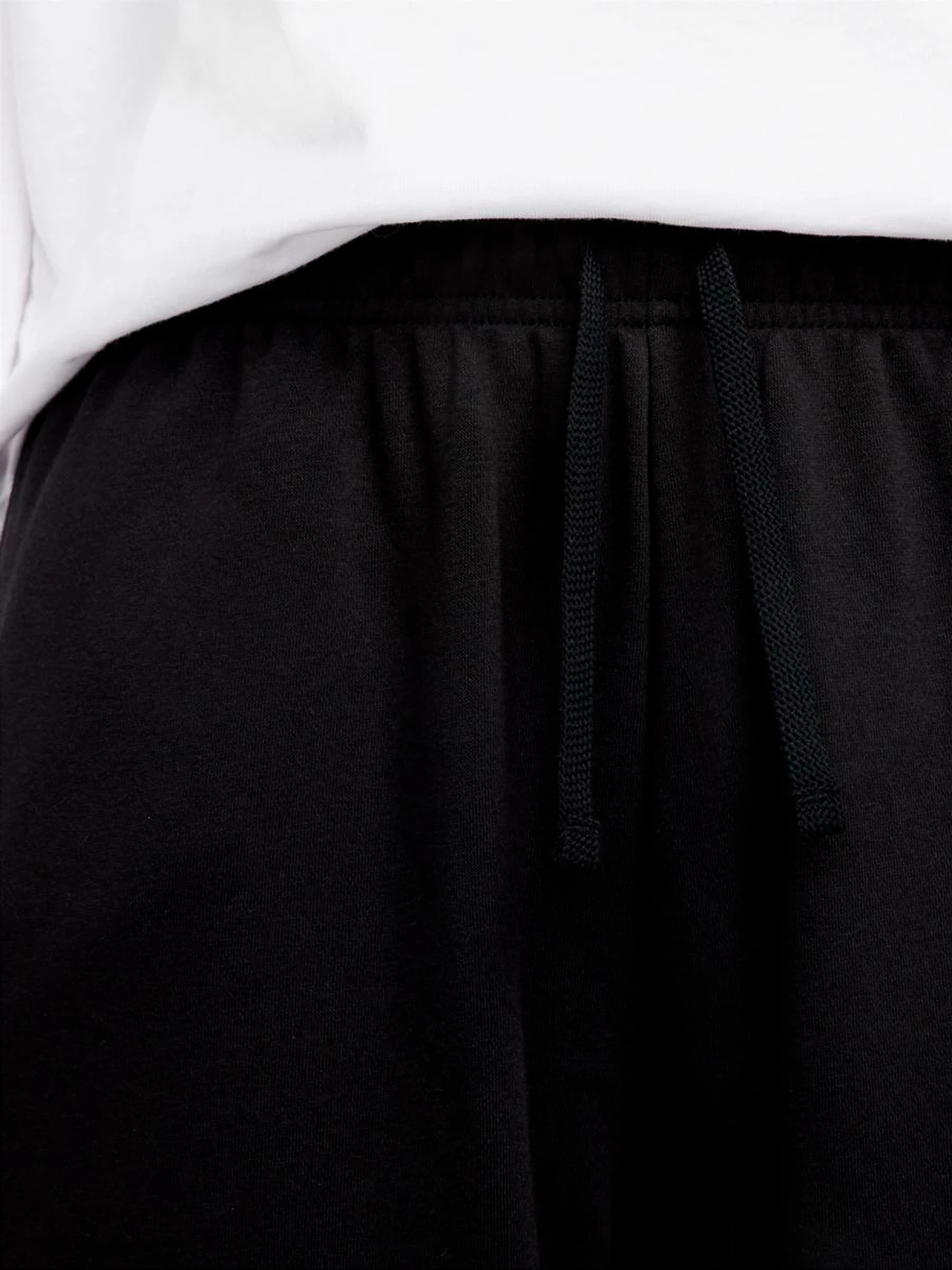 Брюки NIKE W Nsw Club Flc Mr Os Pant модель DQ5800-010 Брюки NIKE W Nsw Club Flc Mr Os Pant модель DQ5800-010 Фото