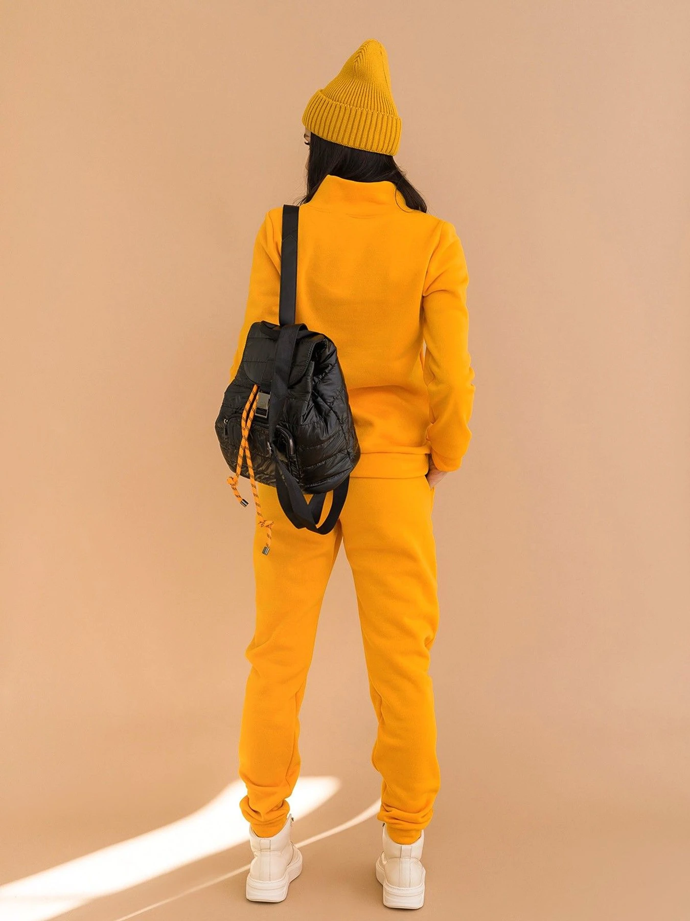 Костюми ISSA Plus модель 12965_mustard Костюми ISSA Plus модель 12965_mustard Фото