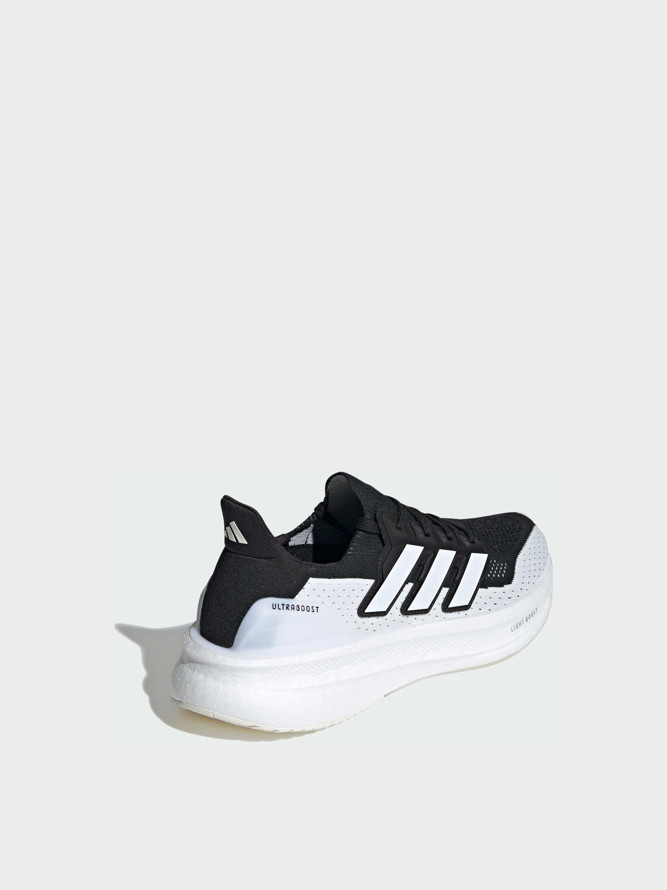Кроссовки Adidas Ultraboost модель IF1480 Фото