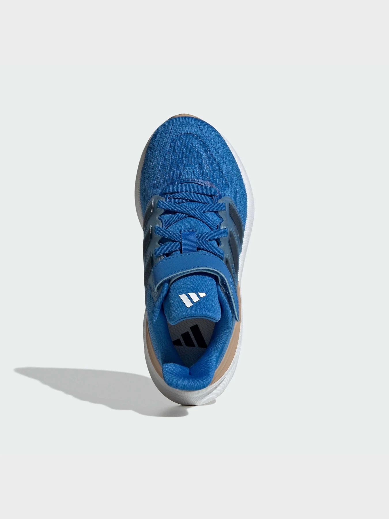 Кроссовки Adidas модель JQ3070 Кроссовки Adidas модель JQ3070 Фото
