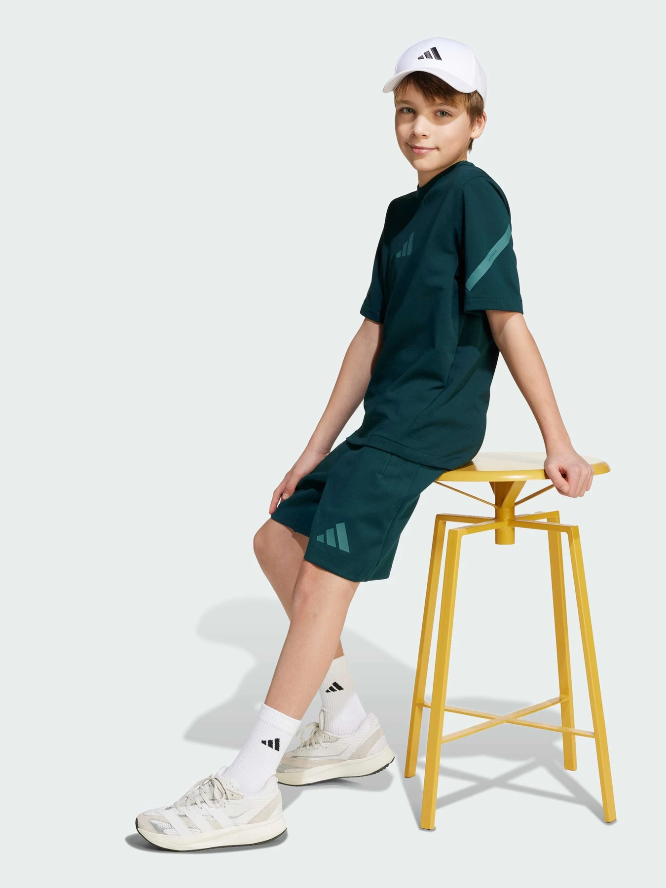 Шорти Adidas ZNE модель JW2413 Фото
