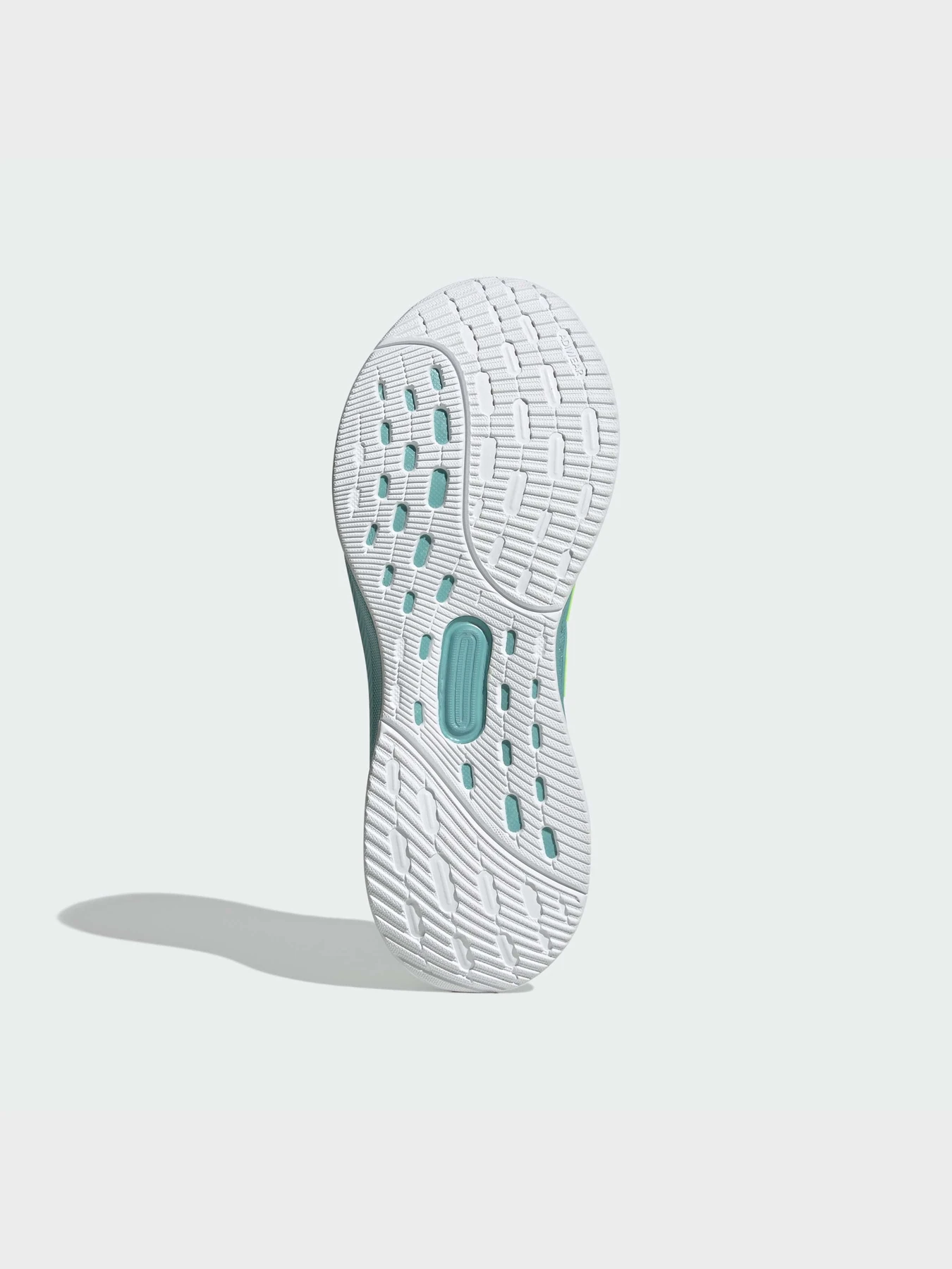 Кроссовки Adidas модель JI3390 Кроссовки Adidas модель JI3390 Фото