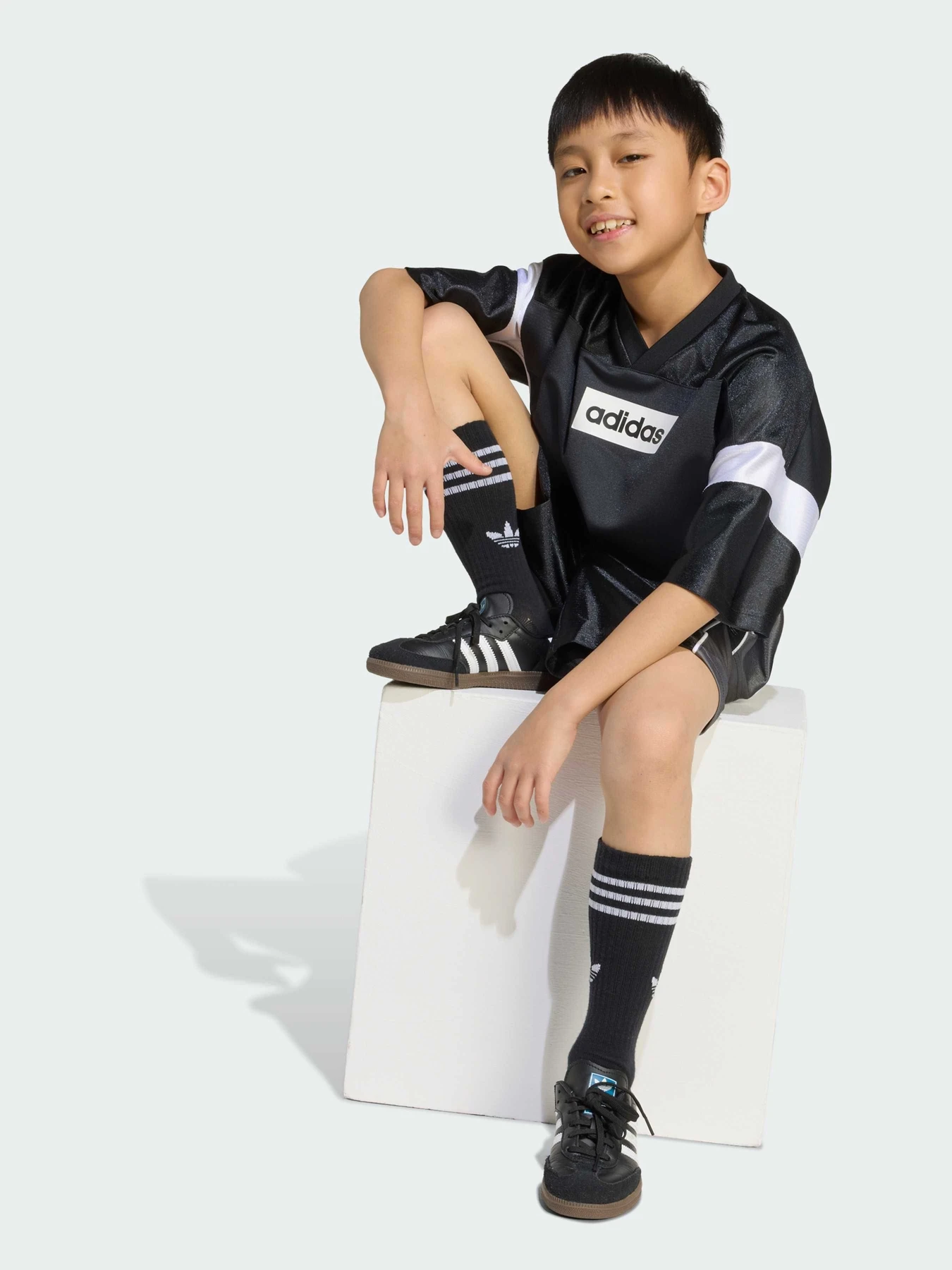 Костюми Adidas модель JX3884 Костюми Adidas модель JX3884 Фото