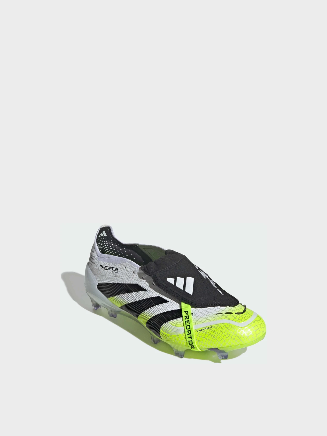 Кроссовки Adidas Predator модель JI1092 Кроссовки Adidas Predator модель JI1092 Фото