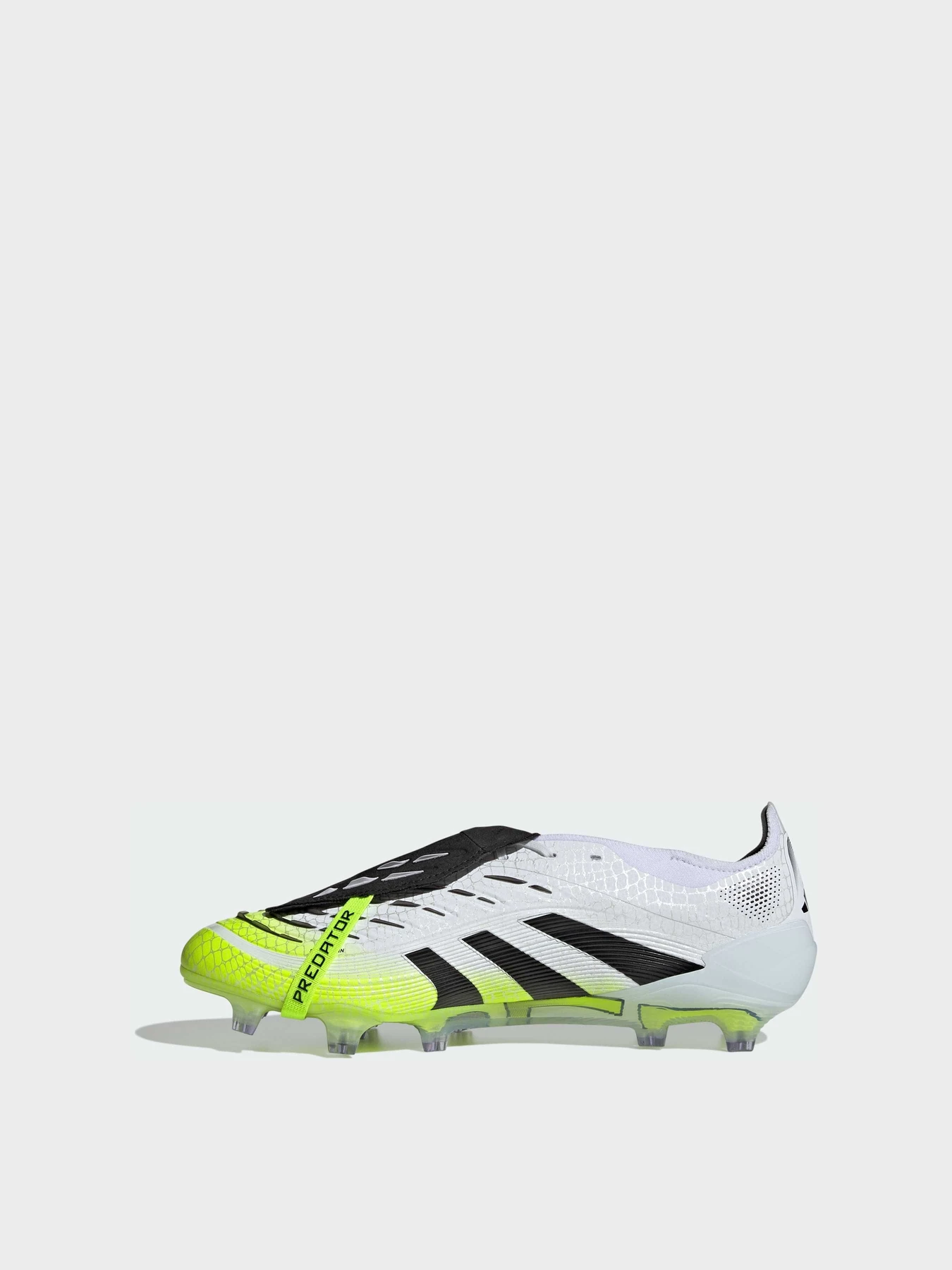 Кроссовки Adidas Predator модель JI1092 Кроссовки Adidas Predator модель JI1092 Фото