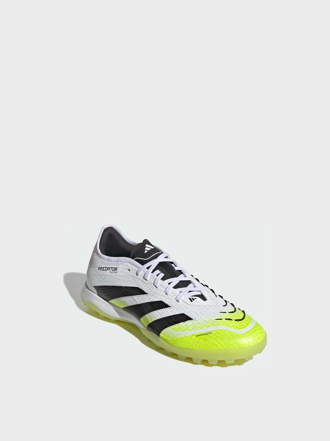 Кросівки Adidas Predator модель JI1181 Фото