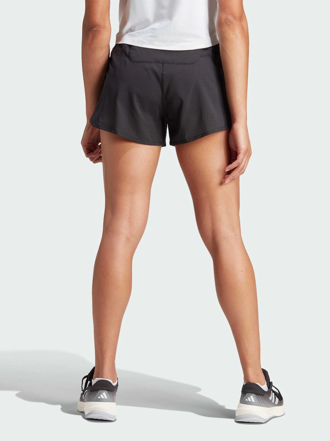 Шорты Adidas модель IT3408 Фото