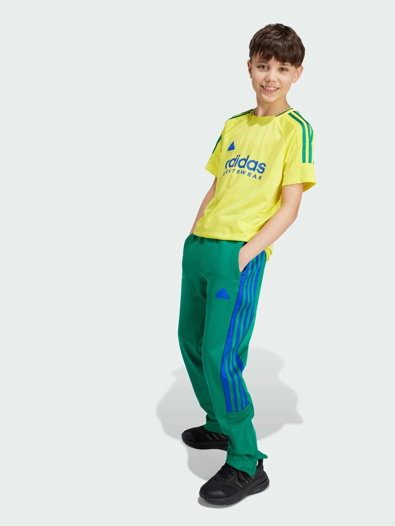 Футболки і поло Adidas Tiro модель IY0144 Футболки і поло Adidas Tiro модель IY0144 Фото