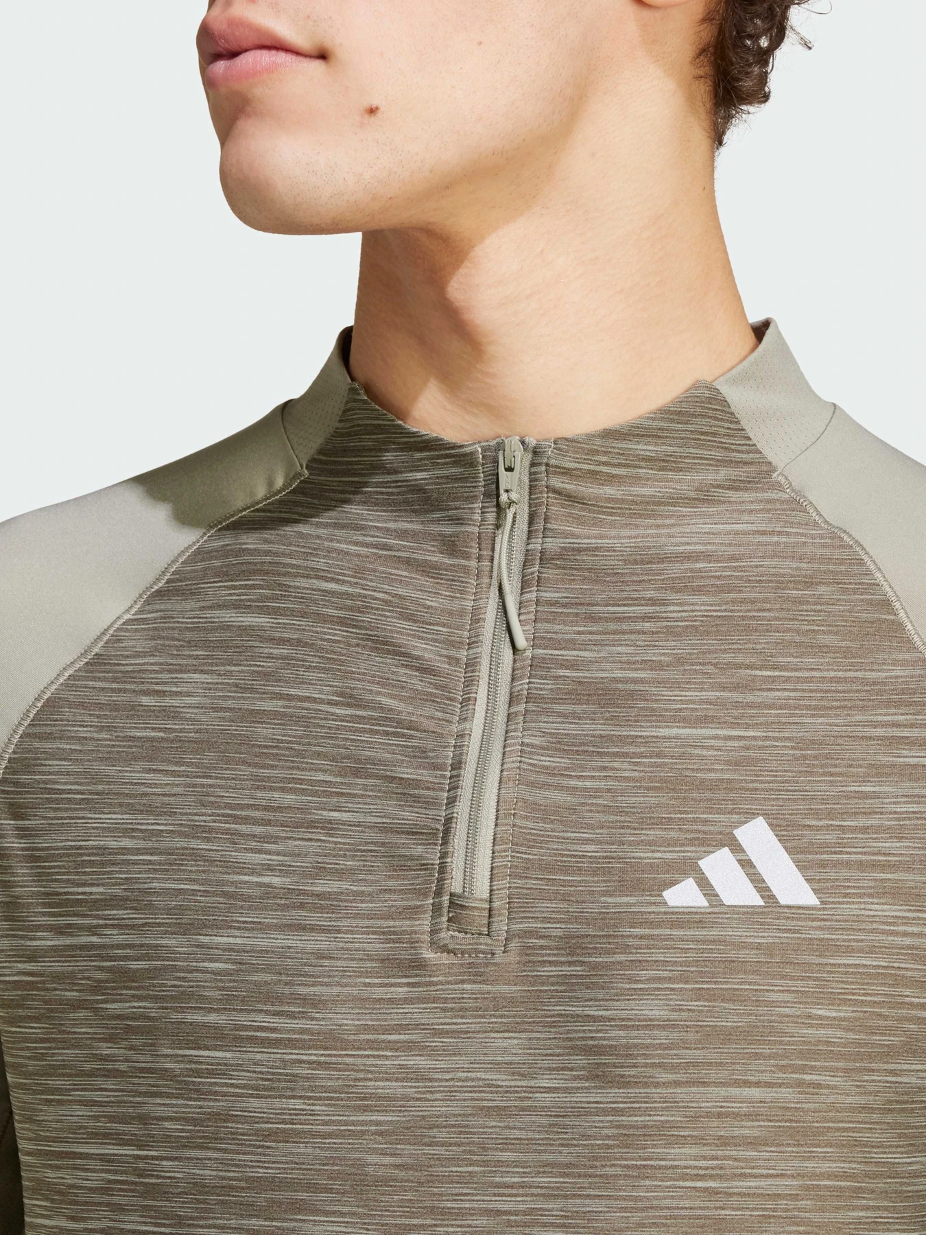 Худи и свитшоты Adidas 3 Stripes модель IW5899 Фото