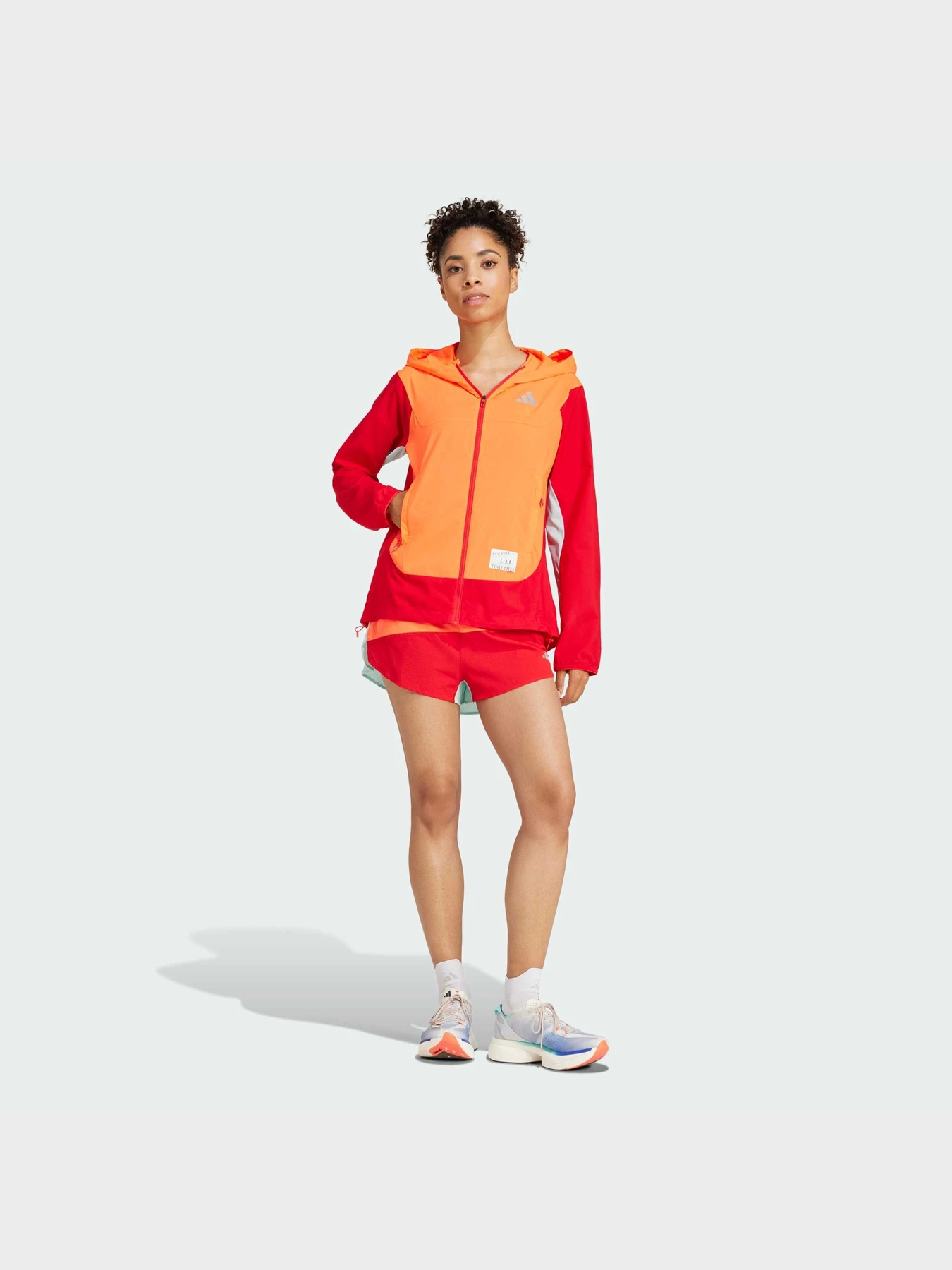 Куртки и дубленки Adidas модель IW9234 Фото