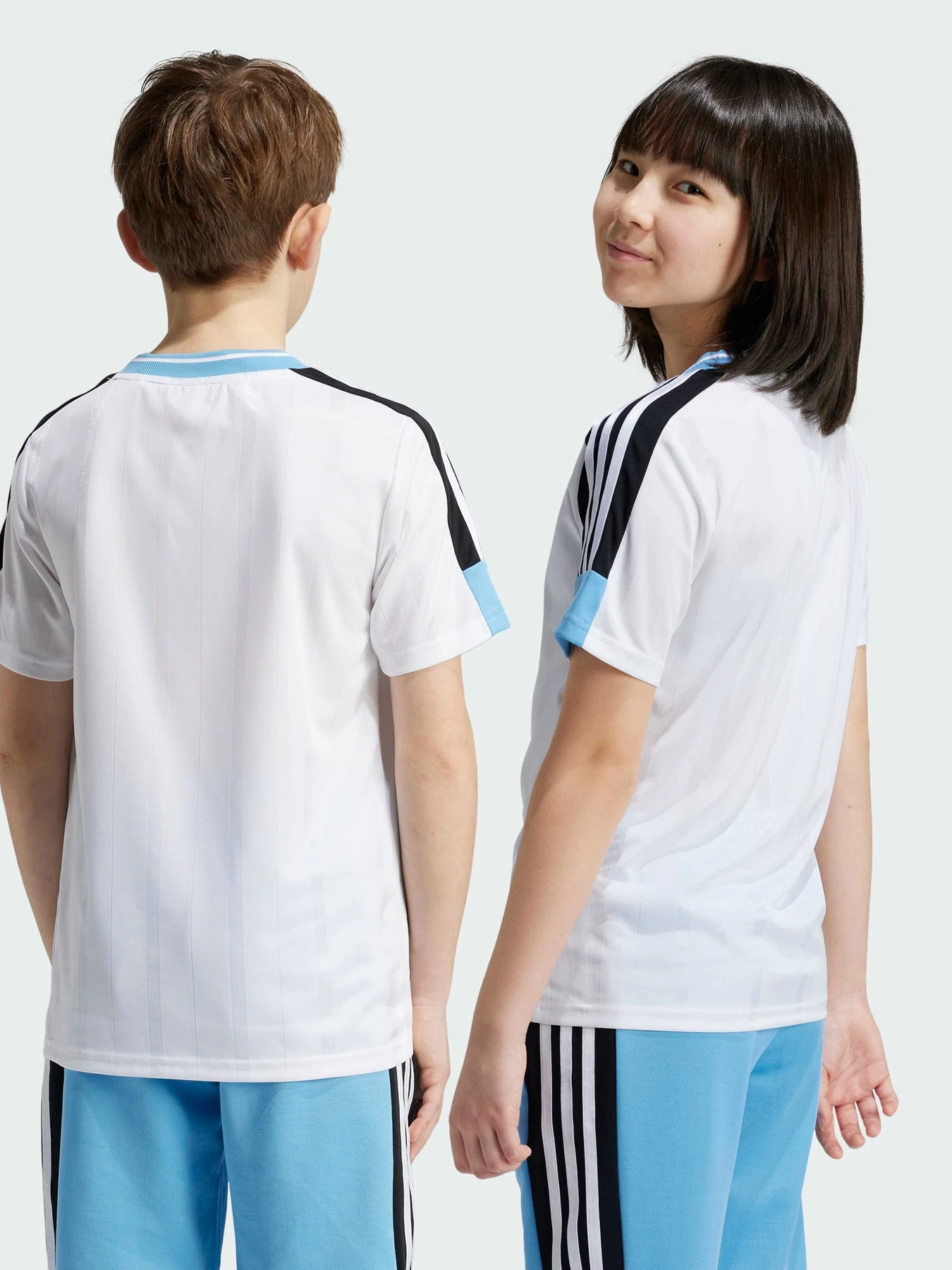 Футболки и поло Adidas Tiro модель IY0143 Футболки и поло Adidas Tiro модель IY0143 Фото