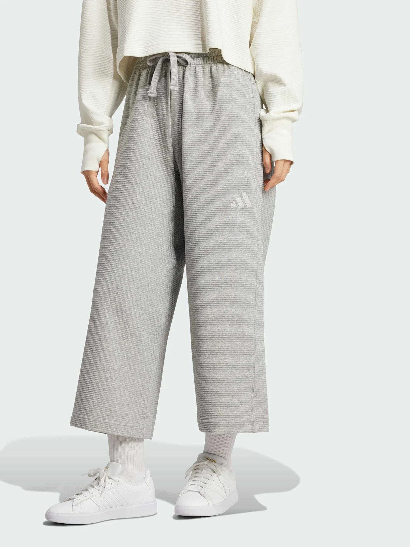 Брюки Adidas модель IY6830 Фото