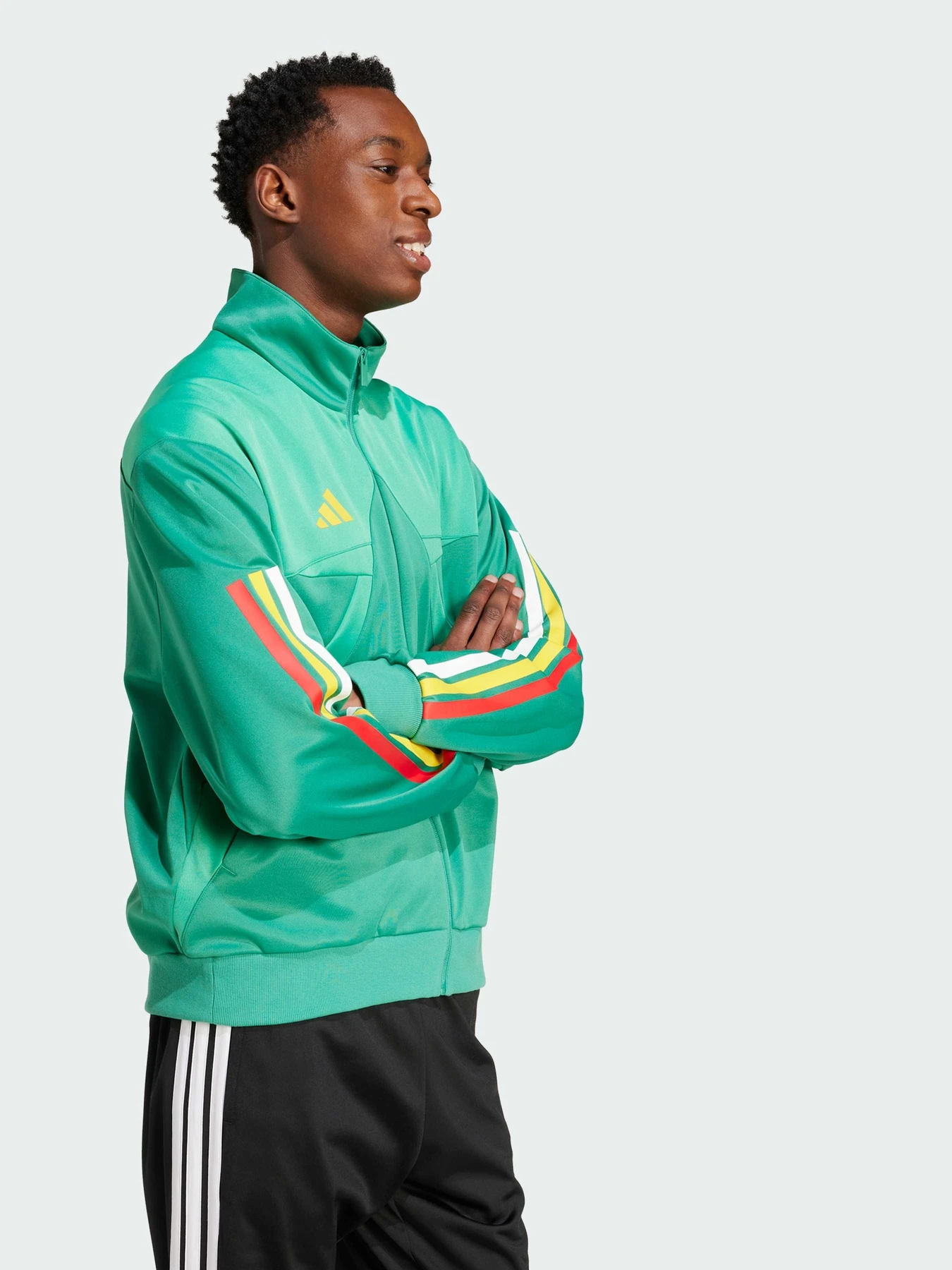 Худи и свитшоты Adidas Tiro модель JC8020 Худи и свитшоты Adidas Tiro модель JC8020 Фото