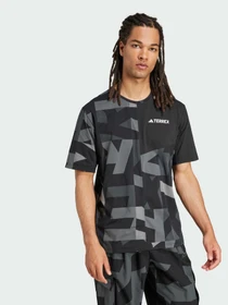 Футболки и поло Adidas модель JE0390 Фото