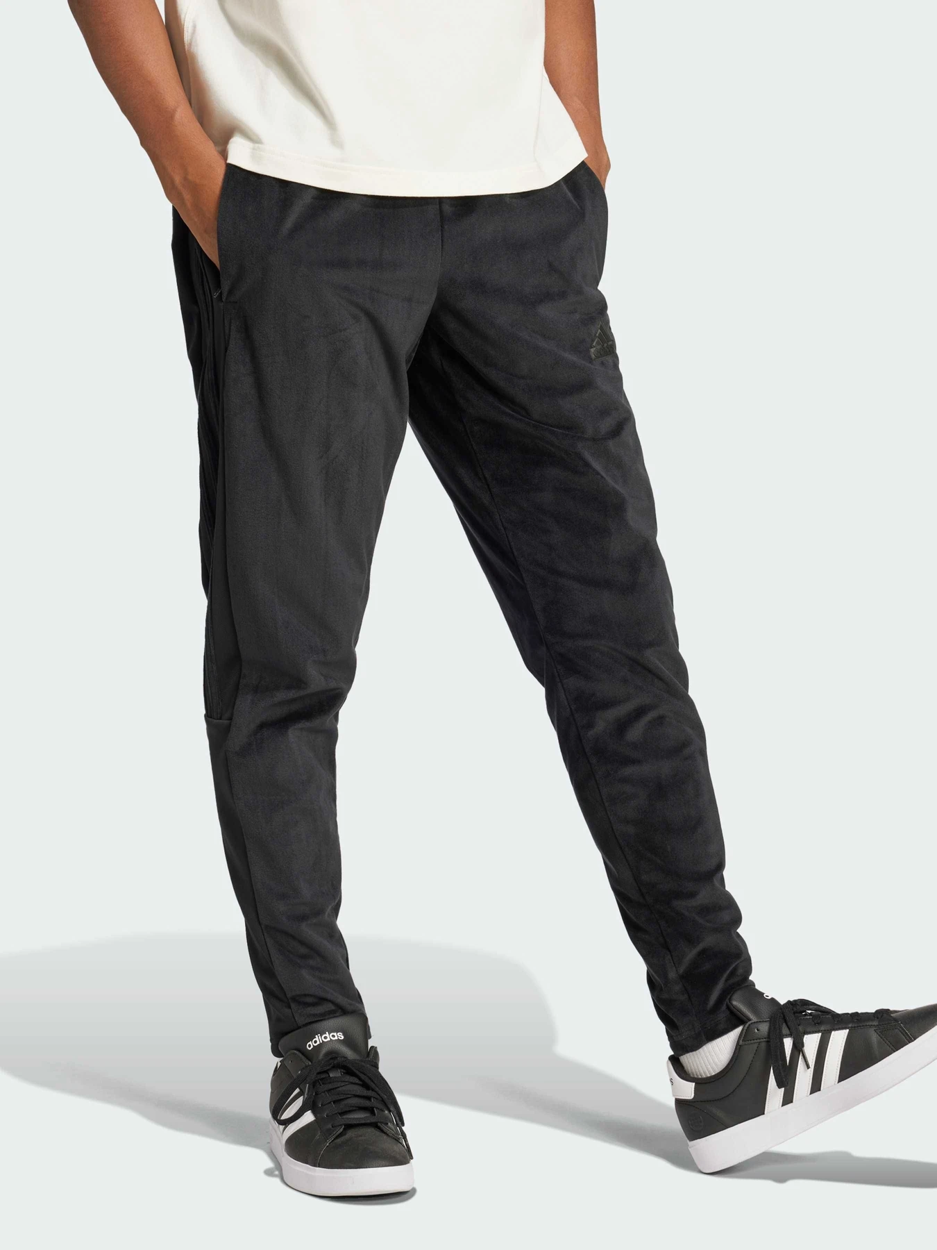Штани Adidas Tiro модель JF4244 Фото