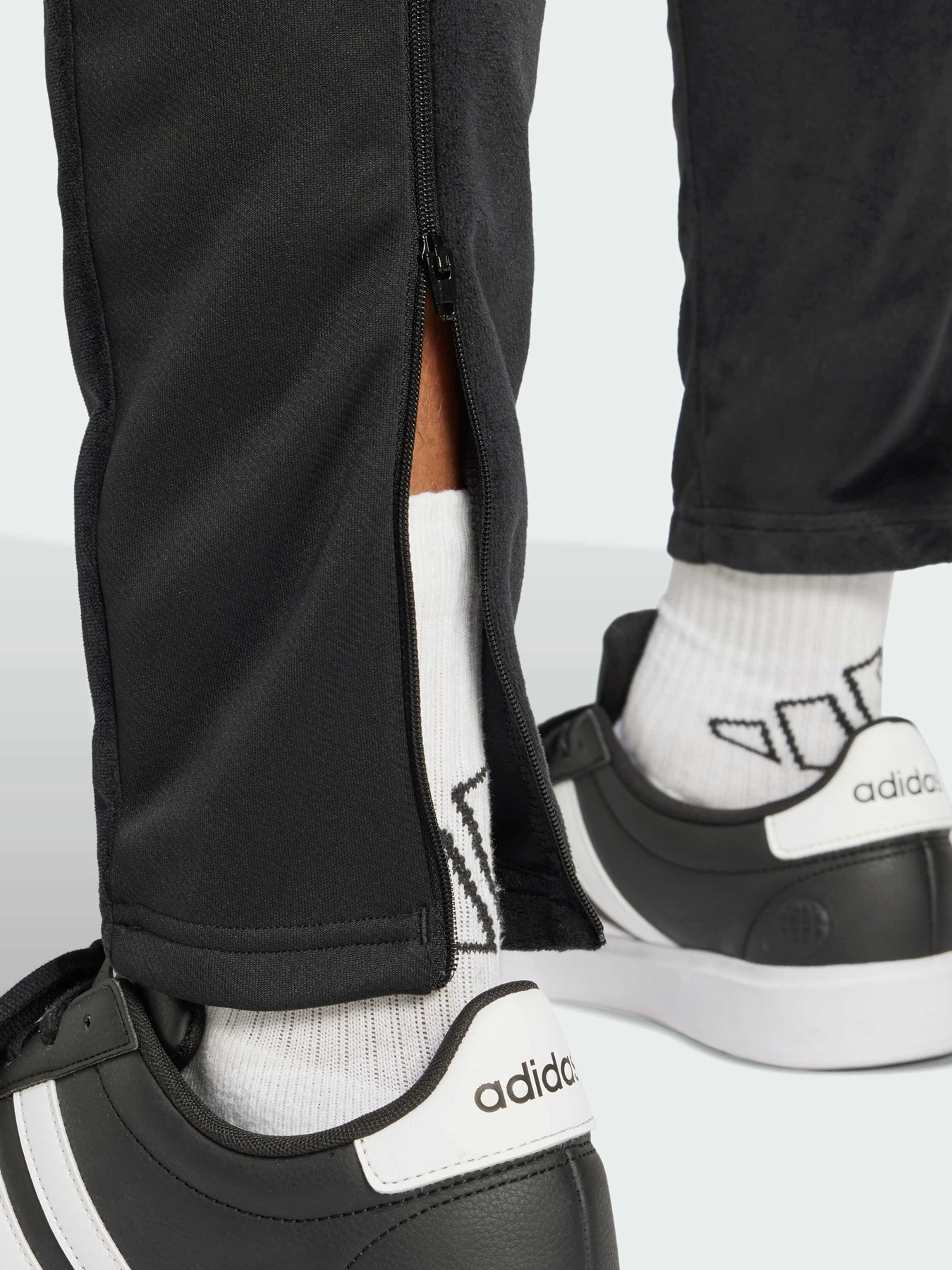 Штани Adidas Tiro модель JF4244 Фото