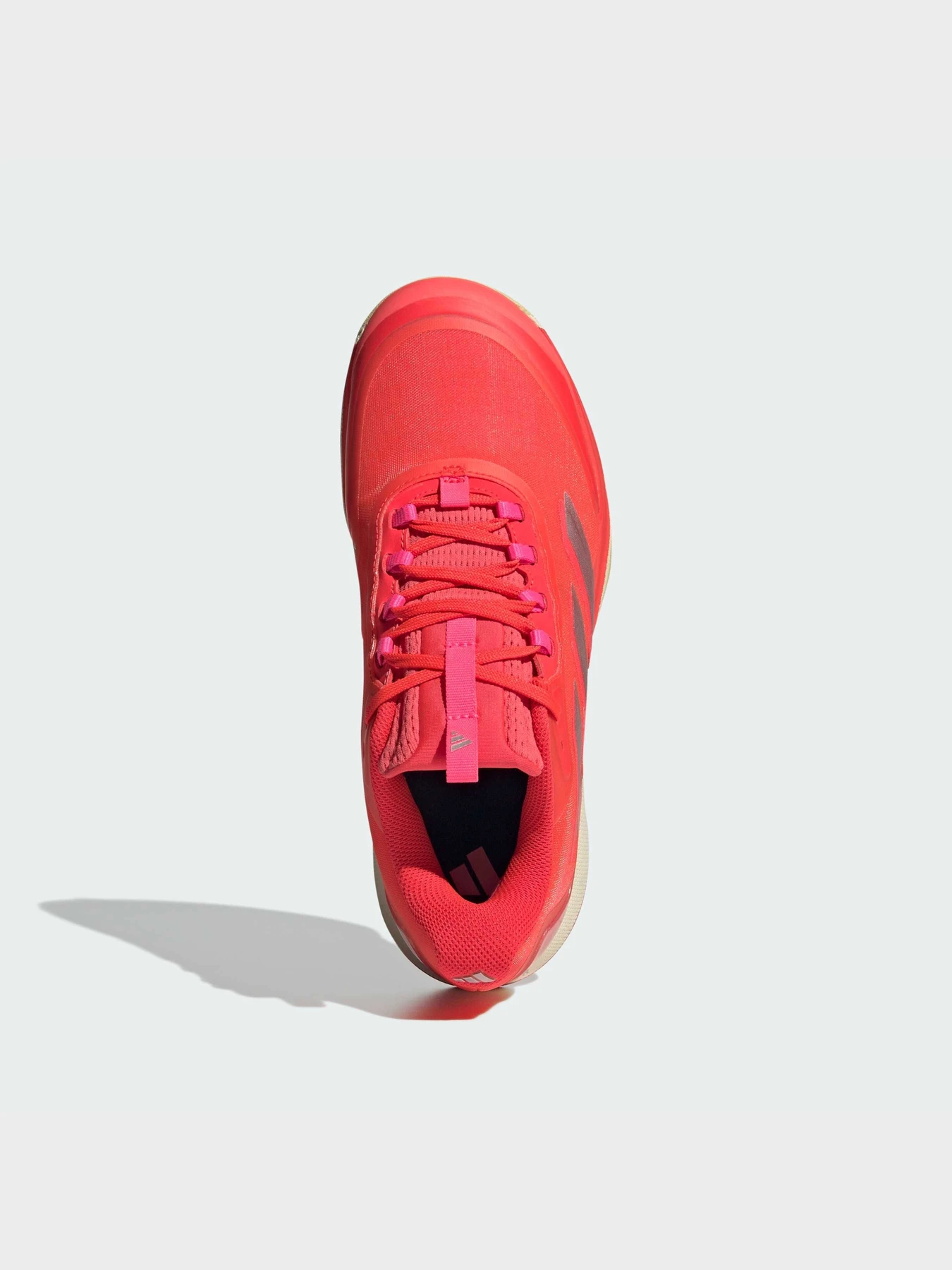 Кроссовки Adidas модель IH0462 Кроссовки Adidas модель IH0462 Фото
