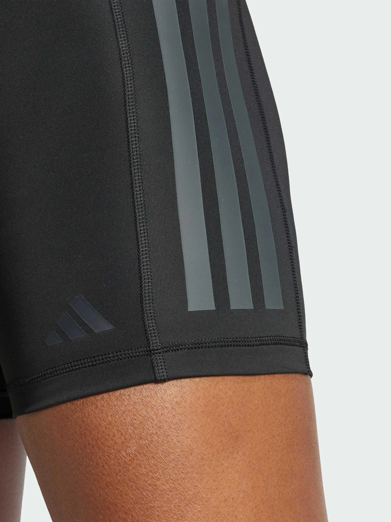 Шорты Adidas модель JG6144 Фото